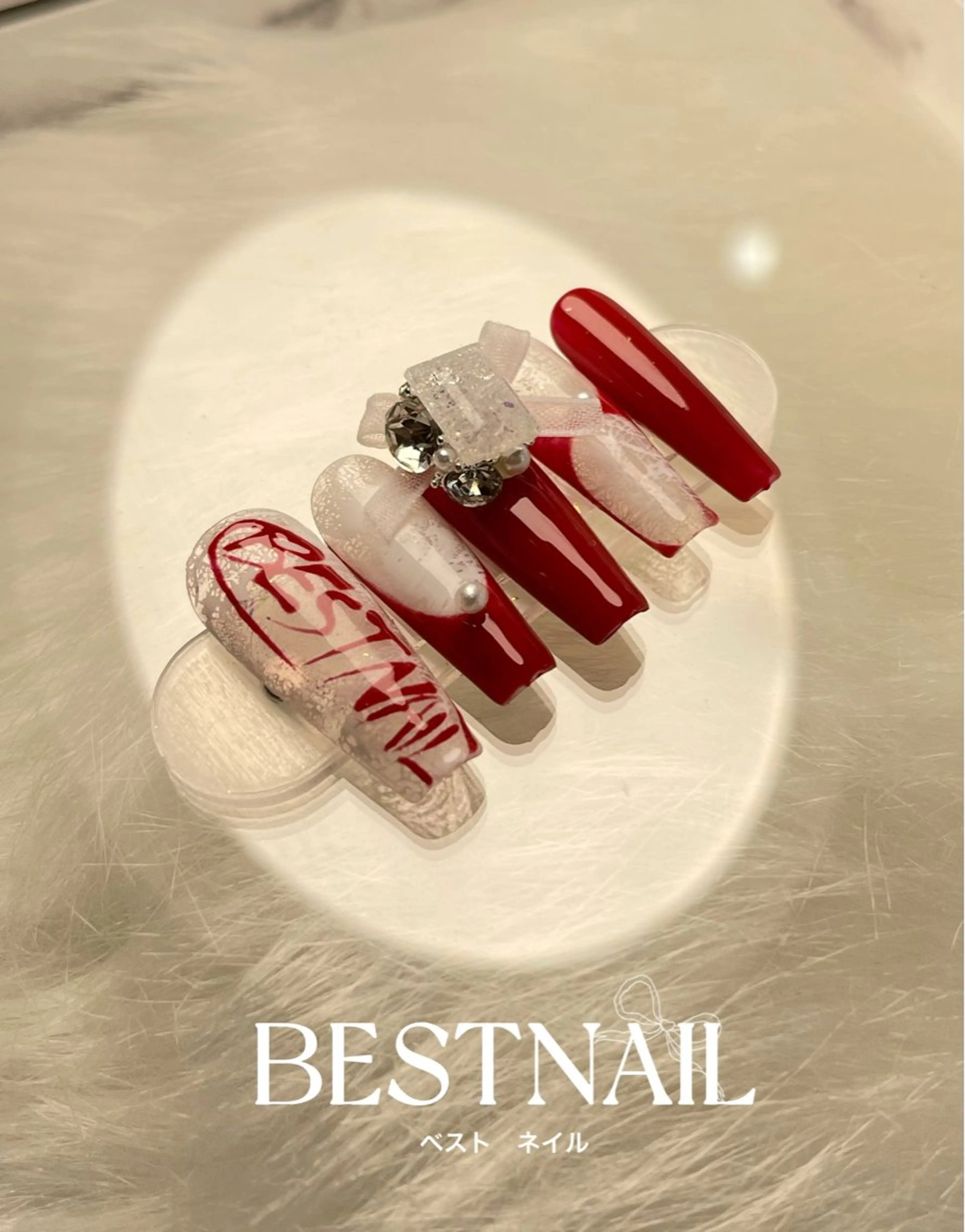 ネイル 岡田 野良のネイルデザイン