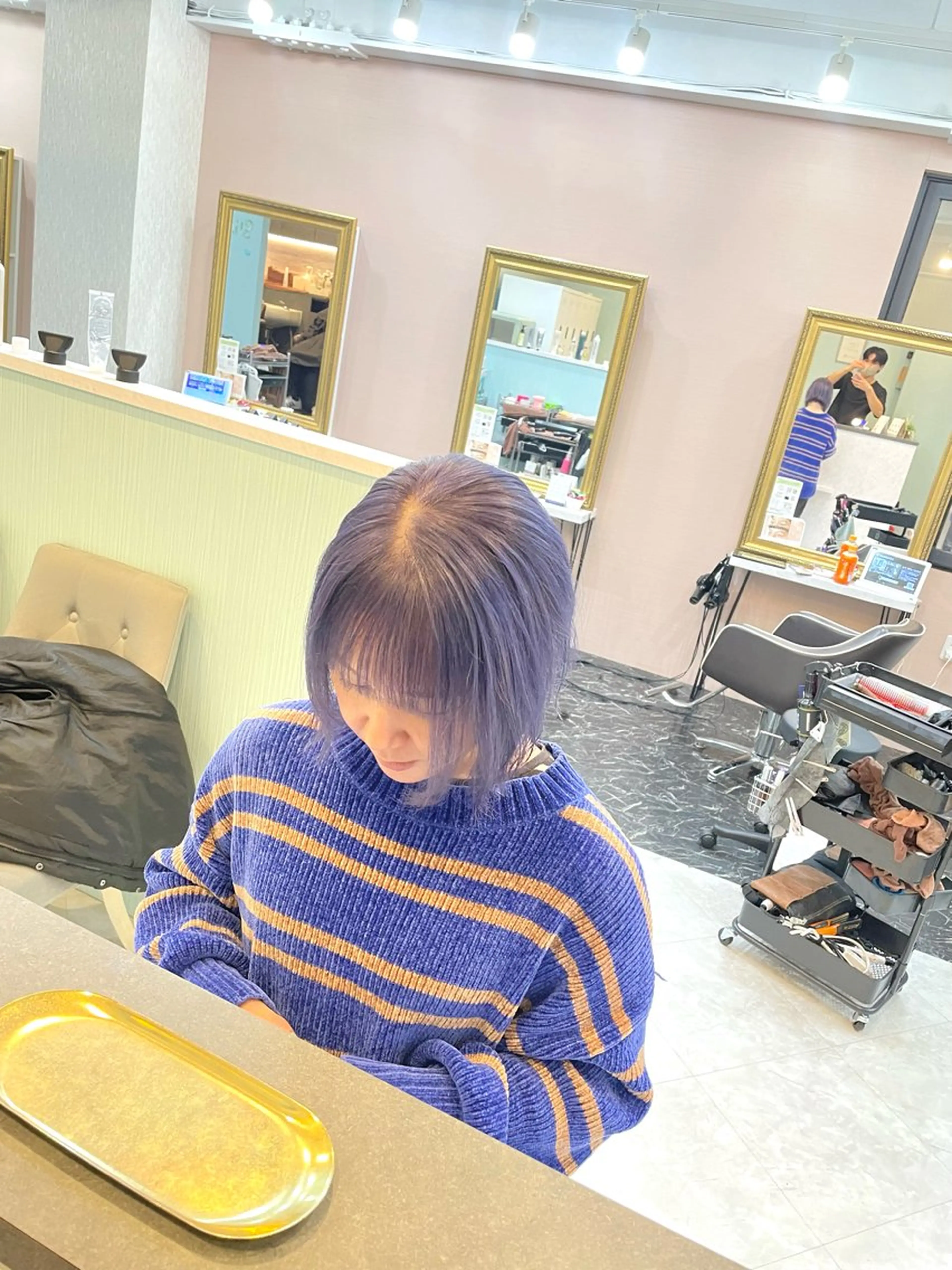 ミディアム カット ヘアカラー 亀川蓮 Agu hairのヘアスタイル