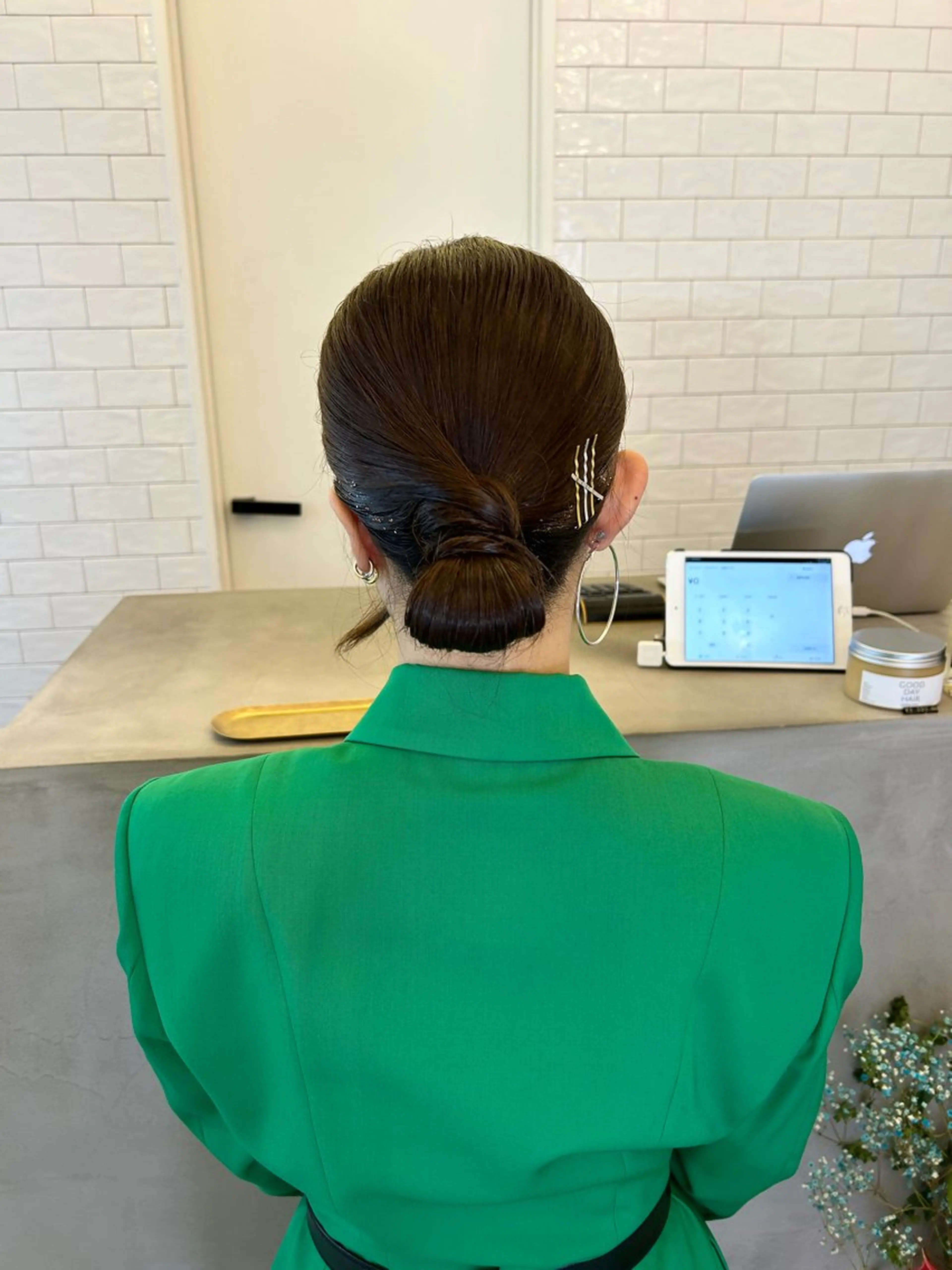 セミロング ヘアセット ヒロミ/アレンジ/ アンニュイ/透け感のヘアスタイル