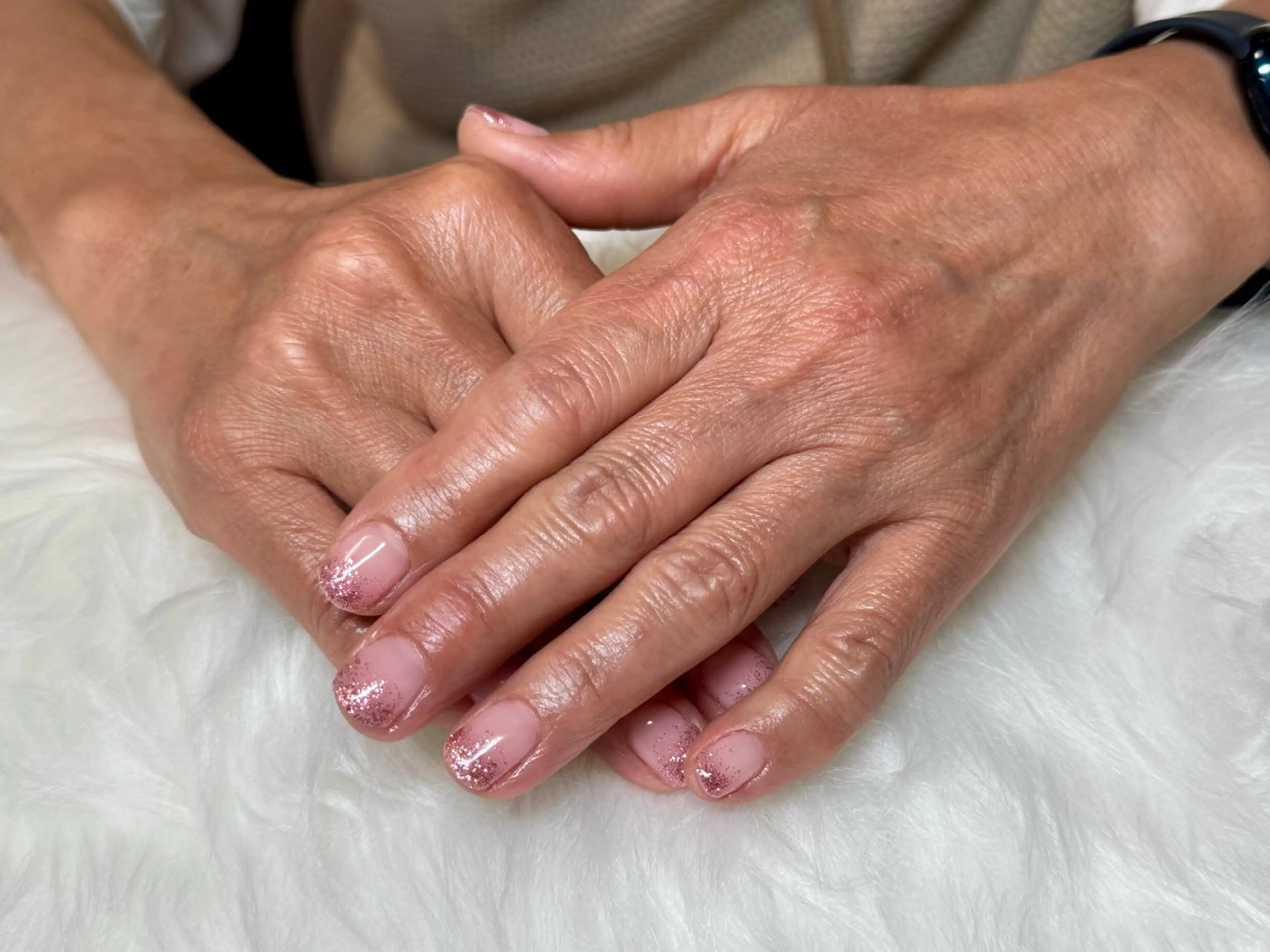 ネイル ハンドネイル お気軽ビューティー Ewig   Ekaのネイルデザイン