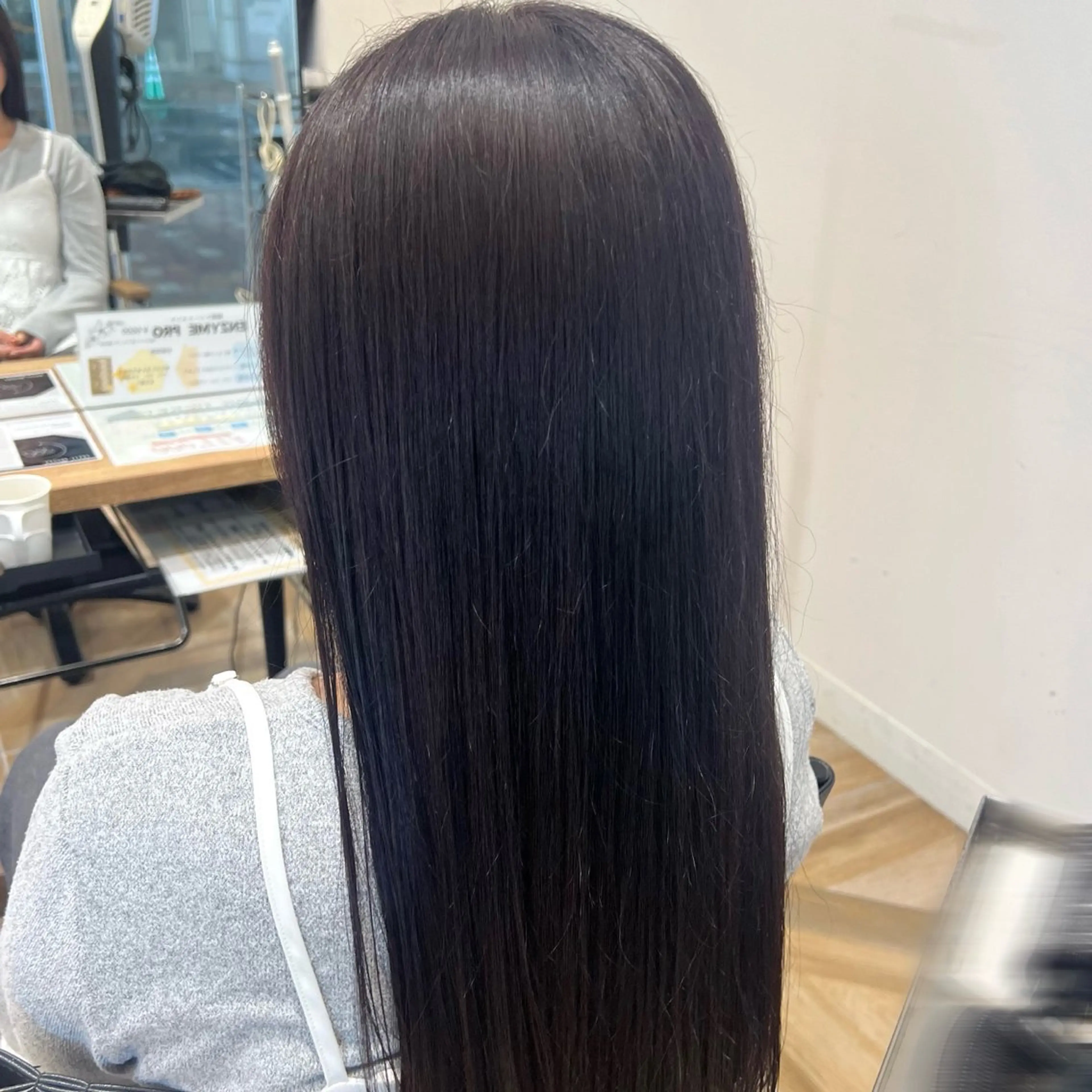 カラー 暖色カラーAYAKA 🍒🕰🤎のヘアスタイル