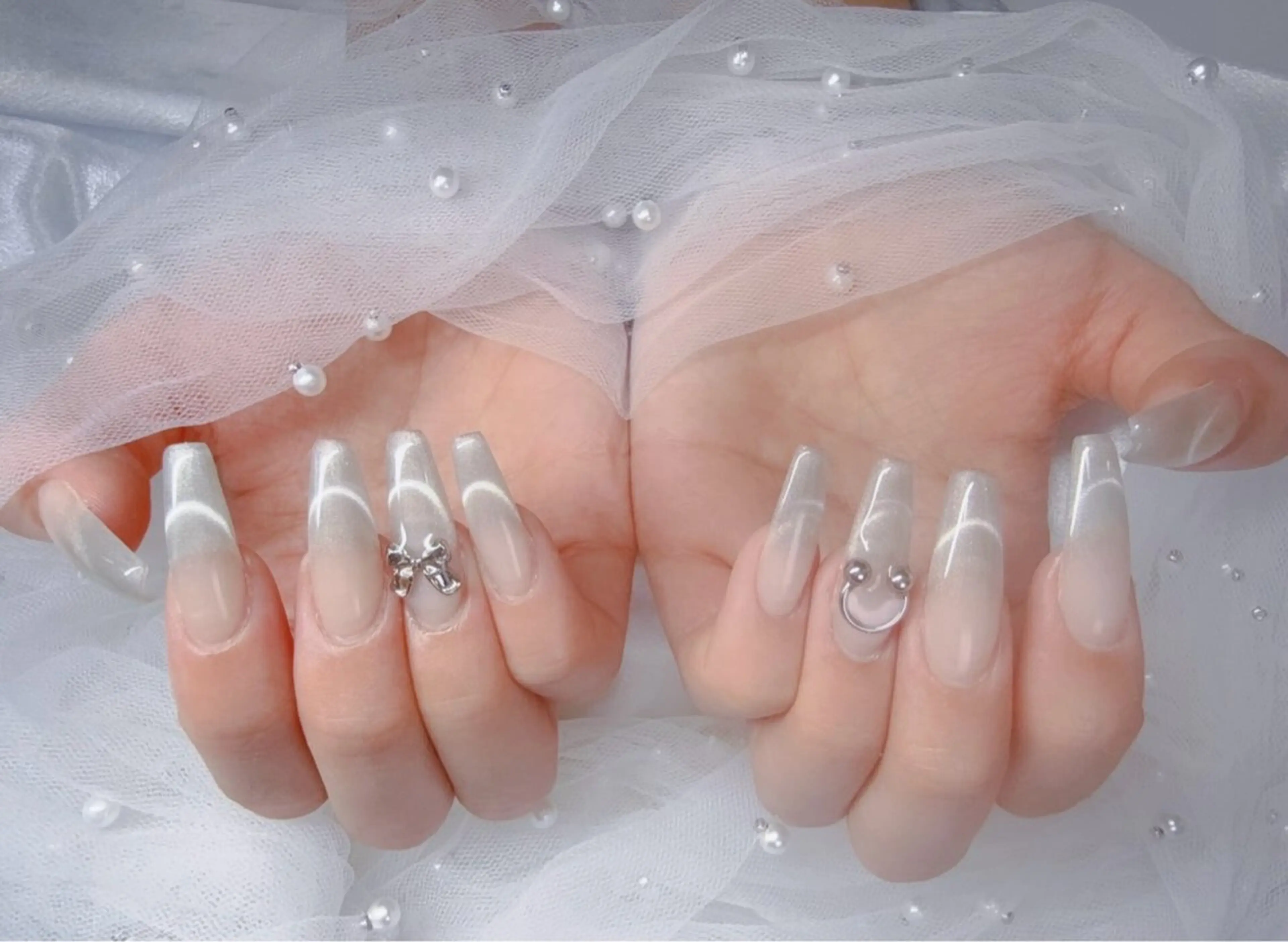 ネイル アートネイル チークネイル 長さ出し フラワーネイル フットネイル YK 美学院のネイルデザイン