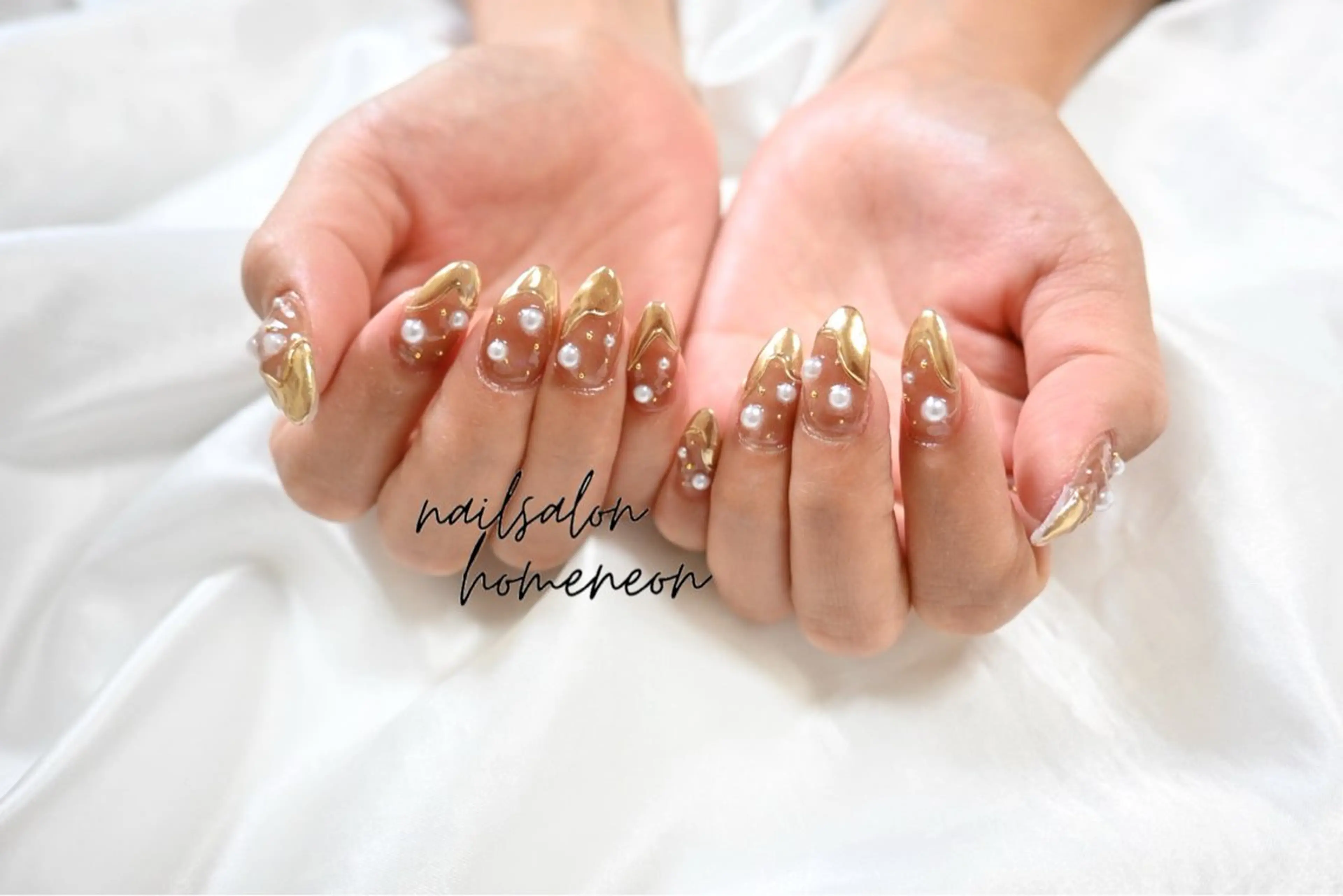 アートやり放題の定額メニューですの写真