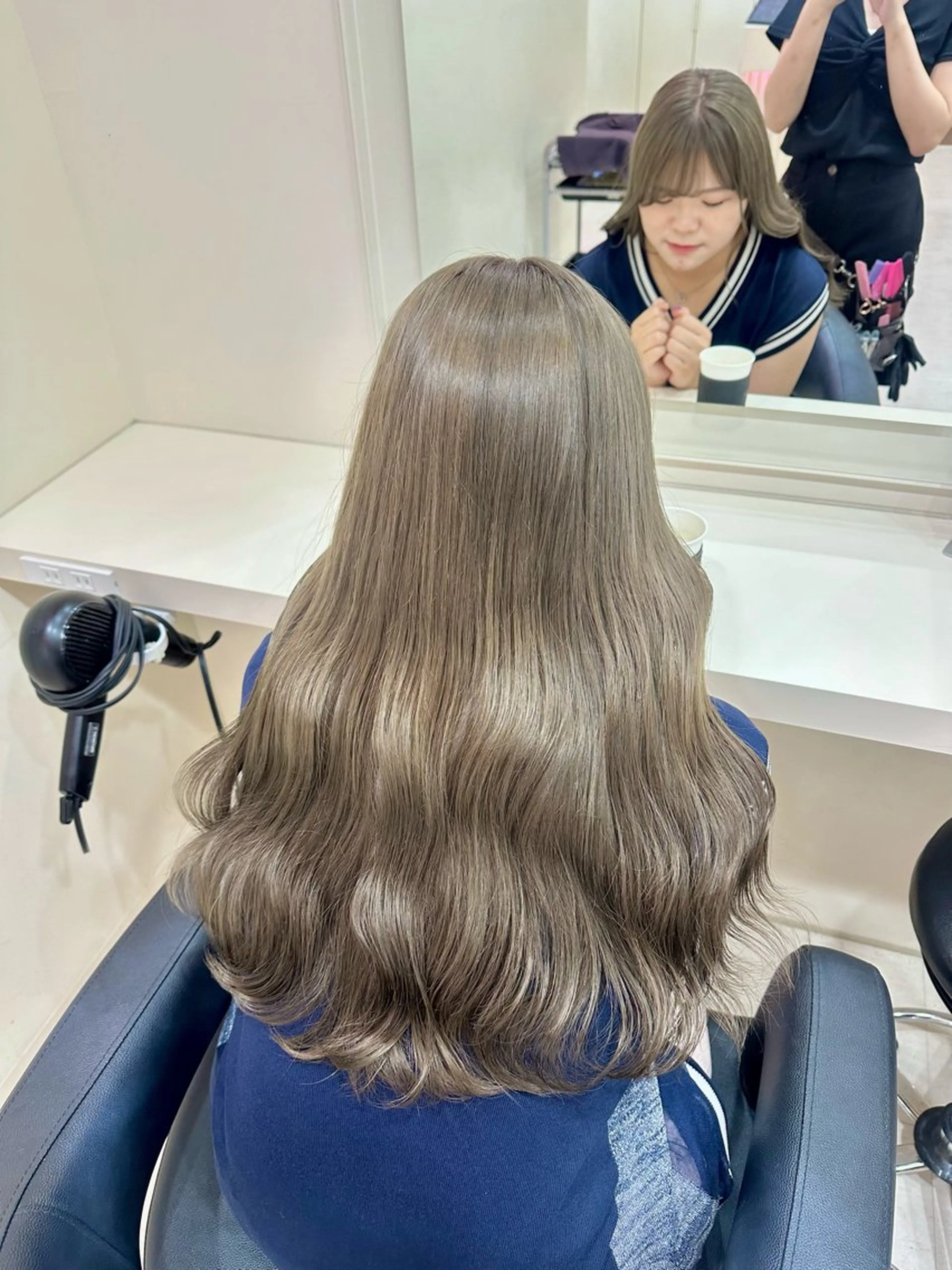 ロング カラー ヘアアレンジ ヘアカラー 🎀 yuuka🎀のヘアスタイル