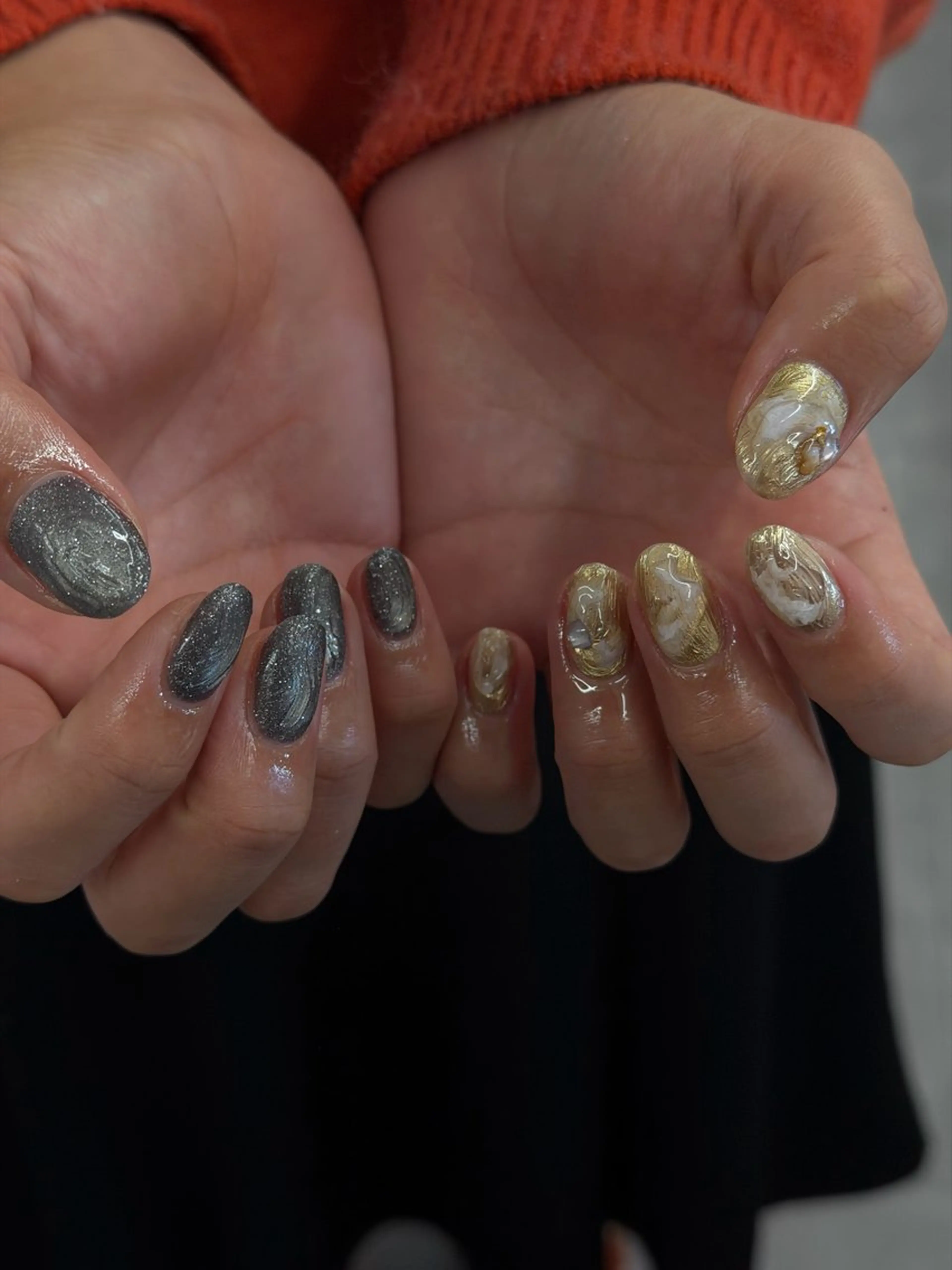 ネイル フラッシュネイル ジェルネイル ゴールド マグネットネイル ミラーネイル ハンドネイル ハンドケア Bana_ Nailのその他イメージ