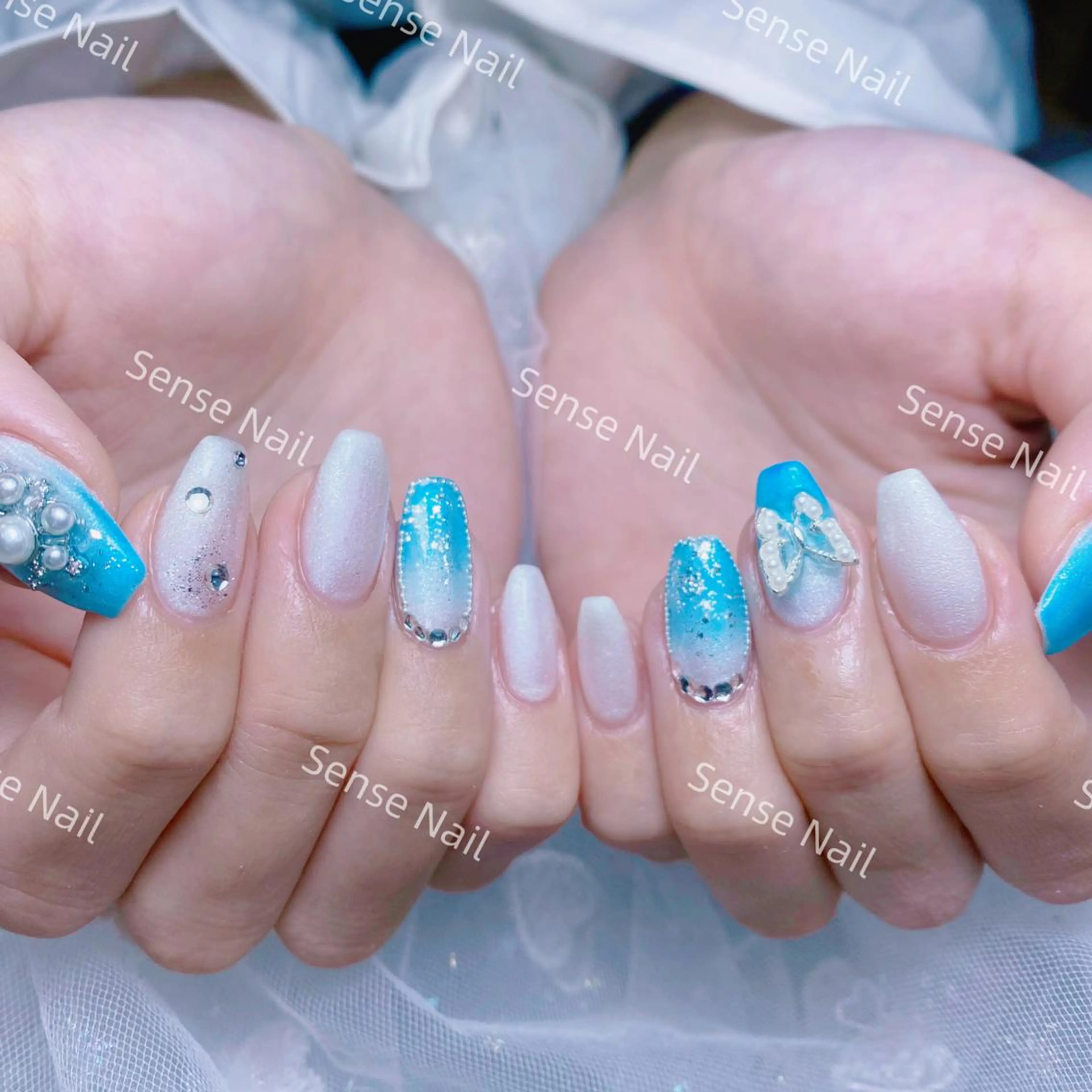 ネイル ハンドネイル ハンドケア Feinn Ink💕のネイルデザイン