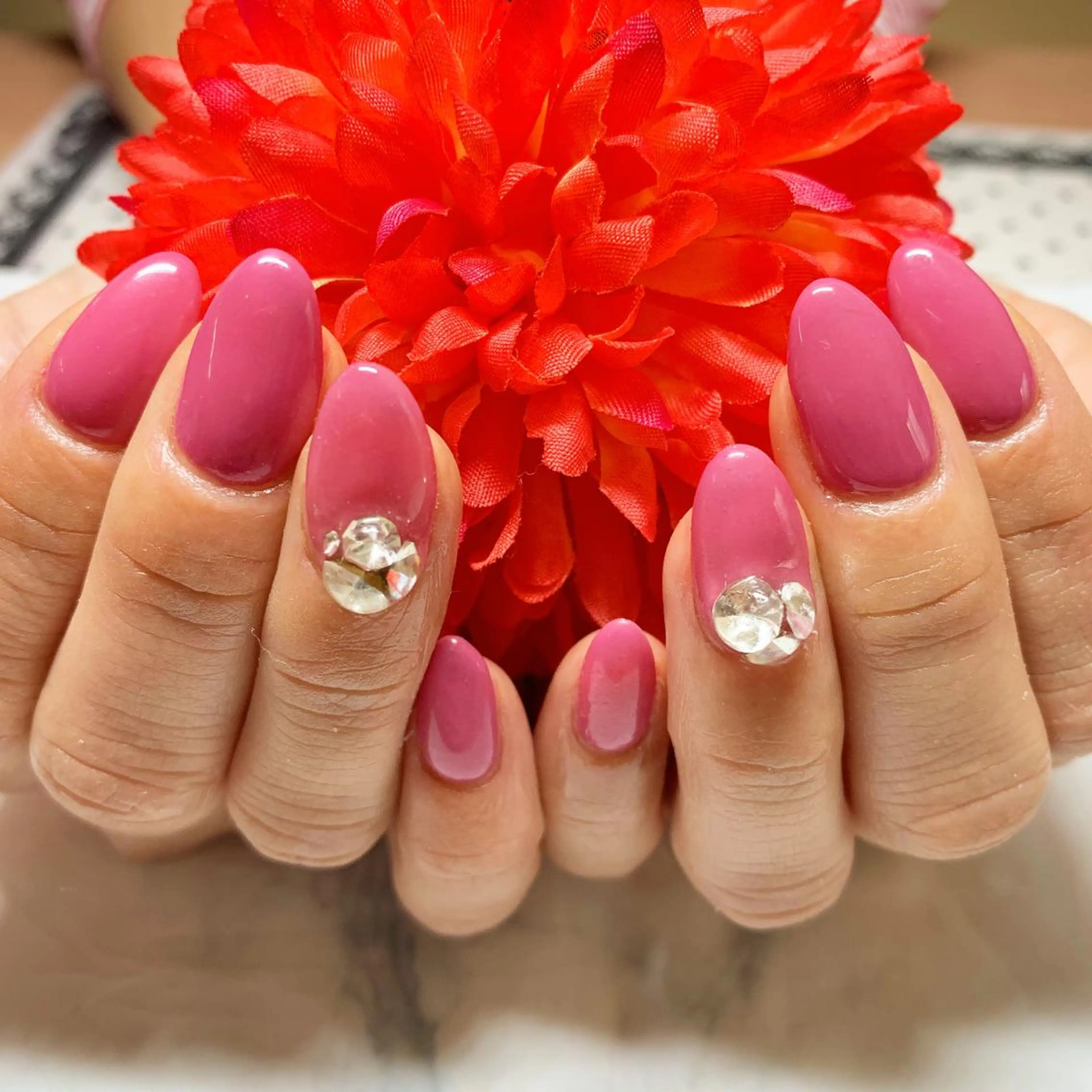 ネイル 菅野 愛花のネイルデザイン