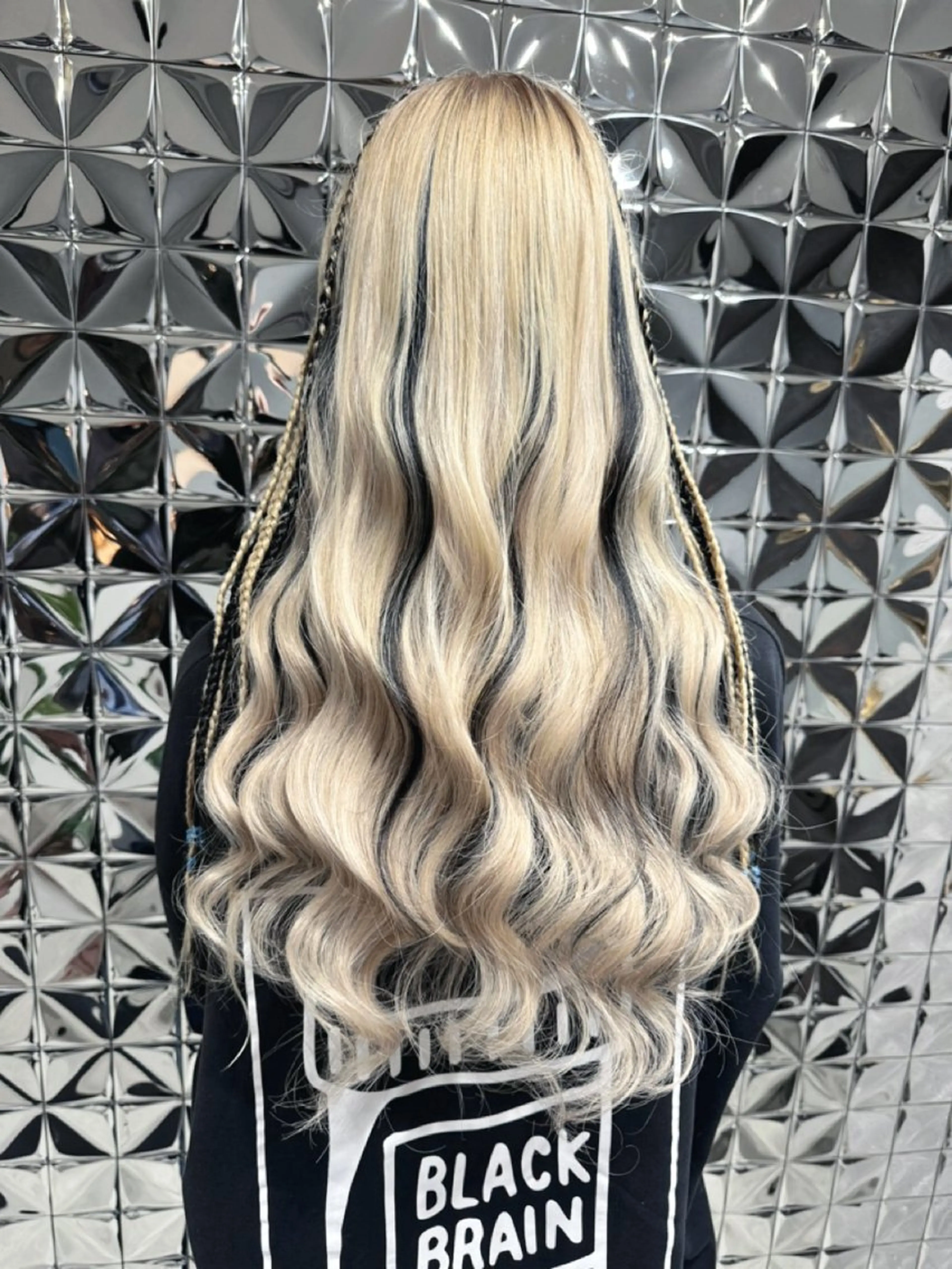 ロング カラー シールエクステ ブリーチ ケアブリーチ ダブルカラー エクステ エクステ Lovestasy 京都河原町店のヘアスタイル