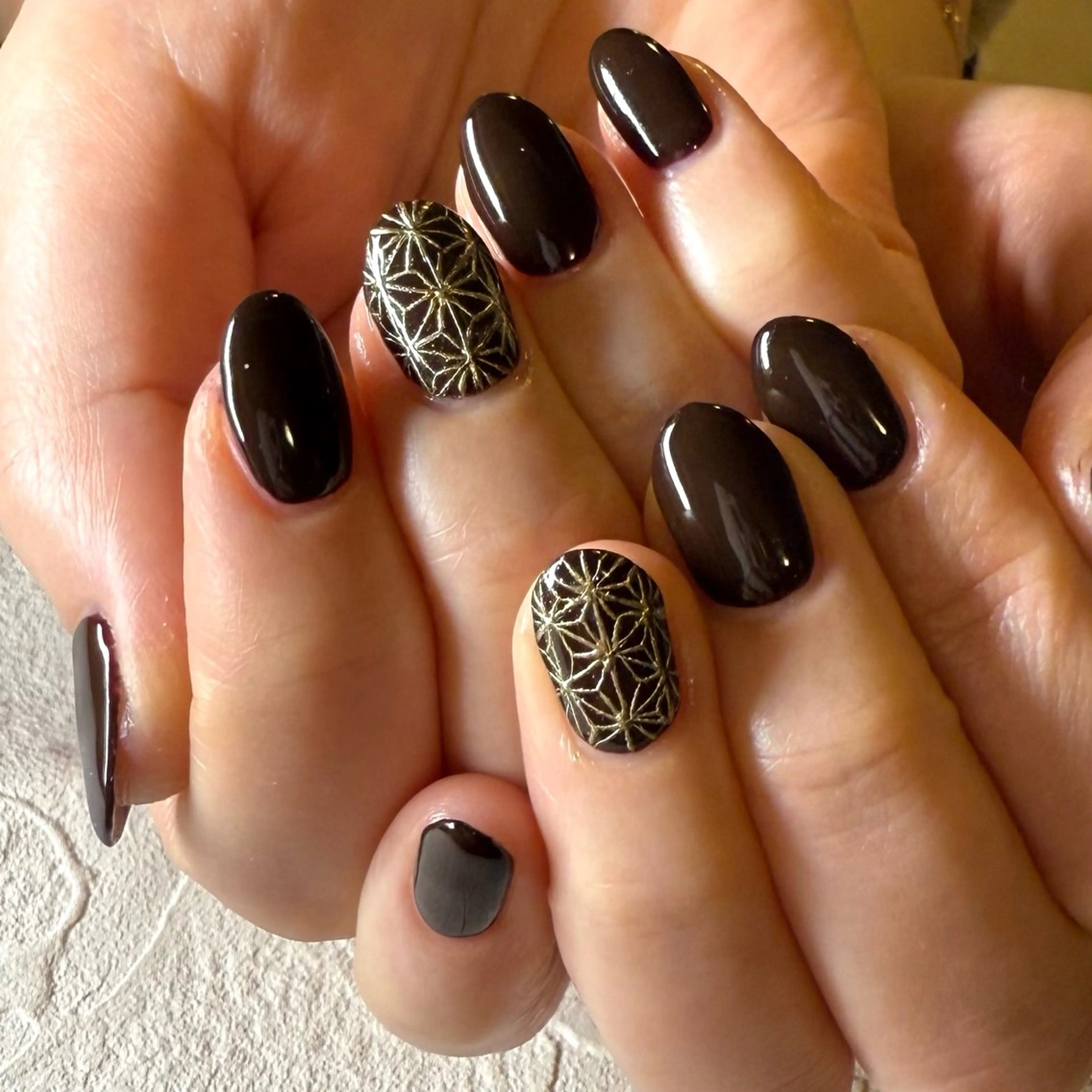 ハンドジェルワンポイントアートコース(オフなし)ケア付き。ワンカラー+アート両手で2本までの写真