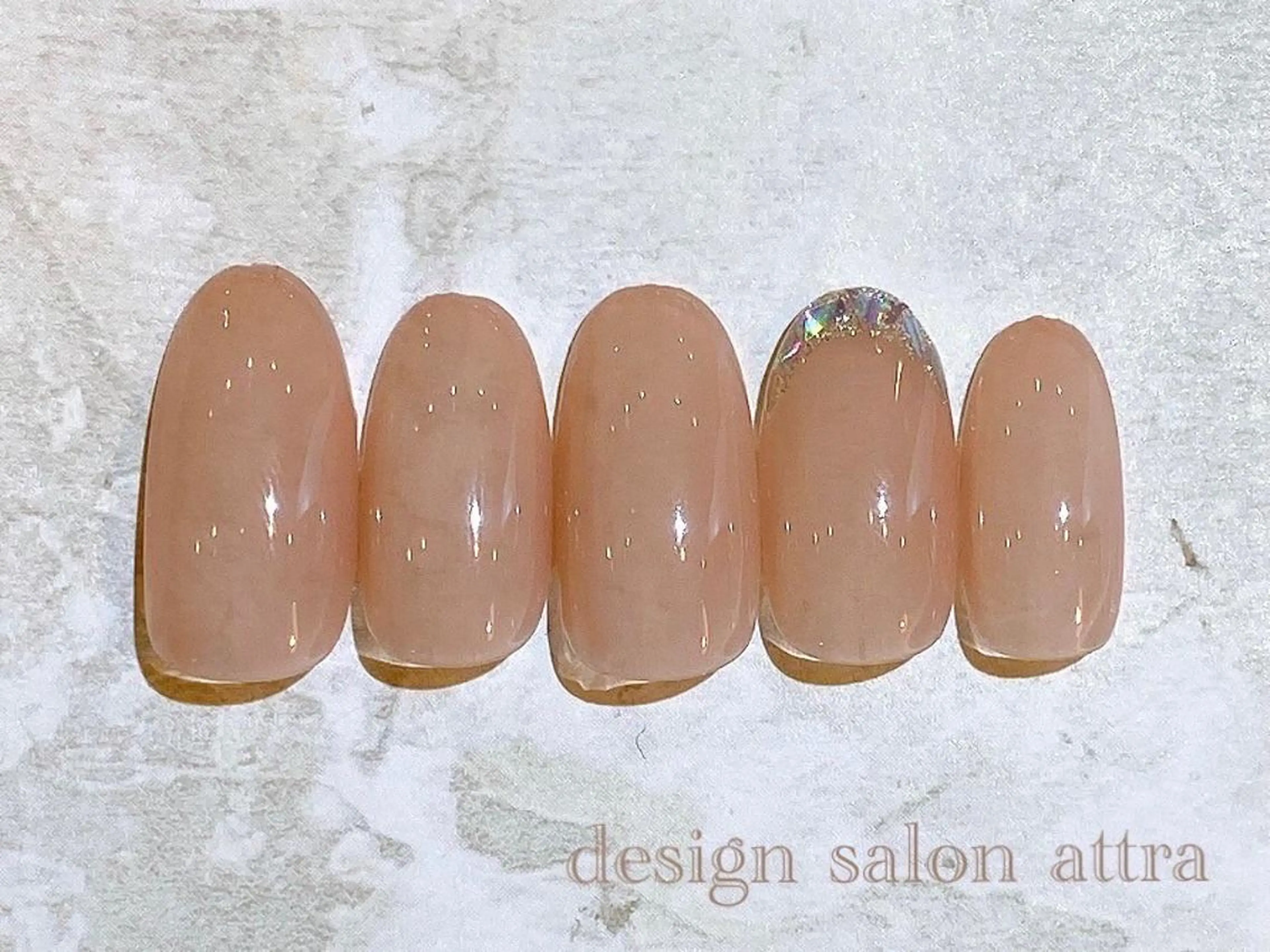 ネイル ハンドネイル デザインサロン attra 本八幡店のネイルデザイン