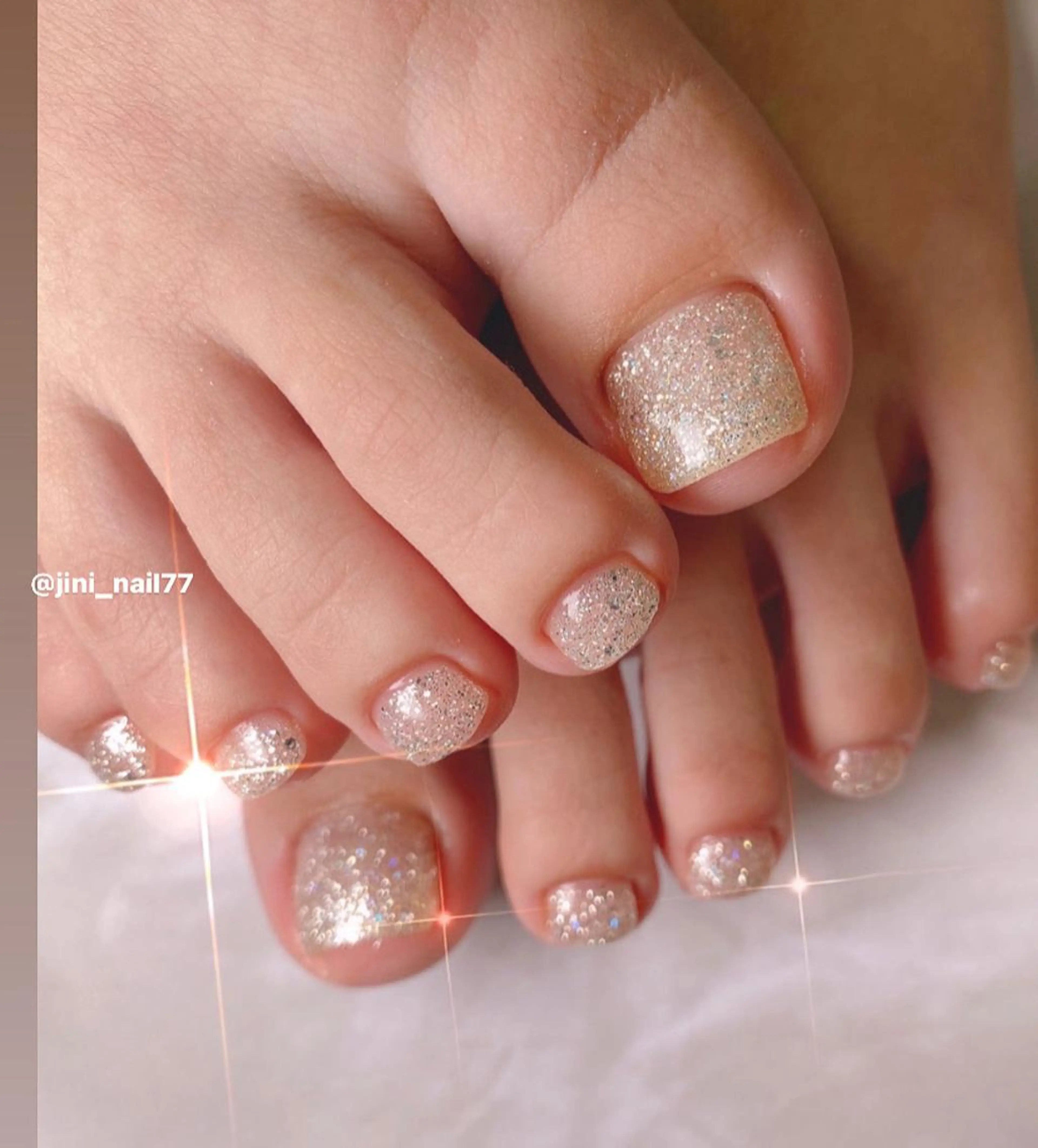 ネイル JINI NAIL所属・ジニ ネイルのネイルデザイン