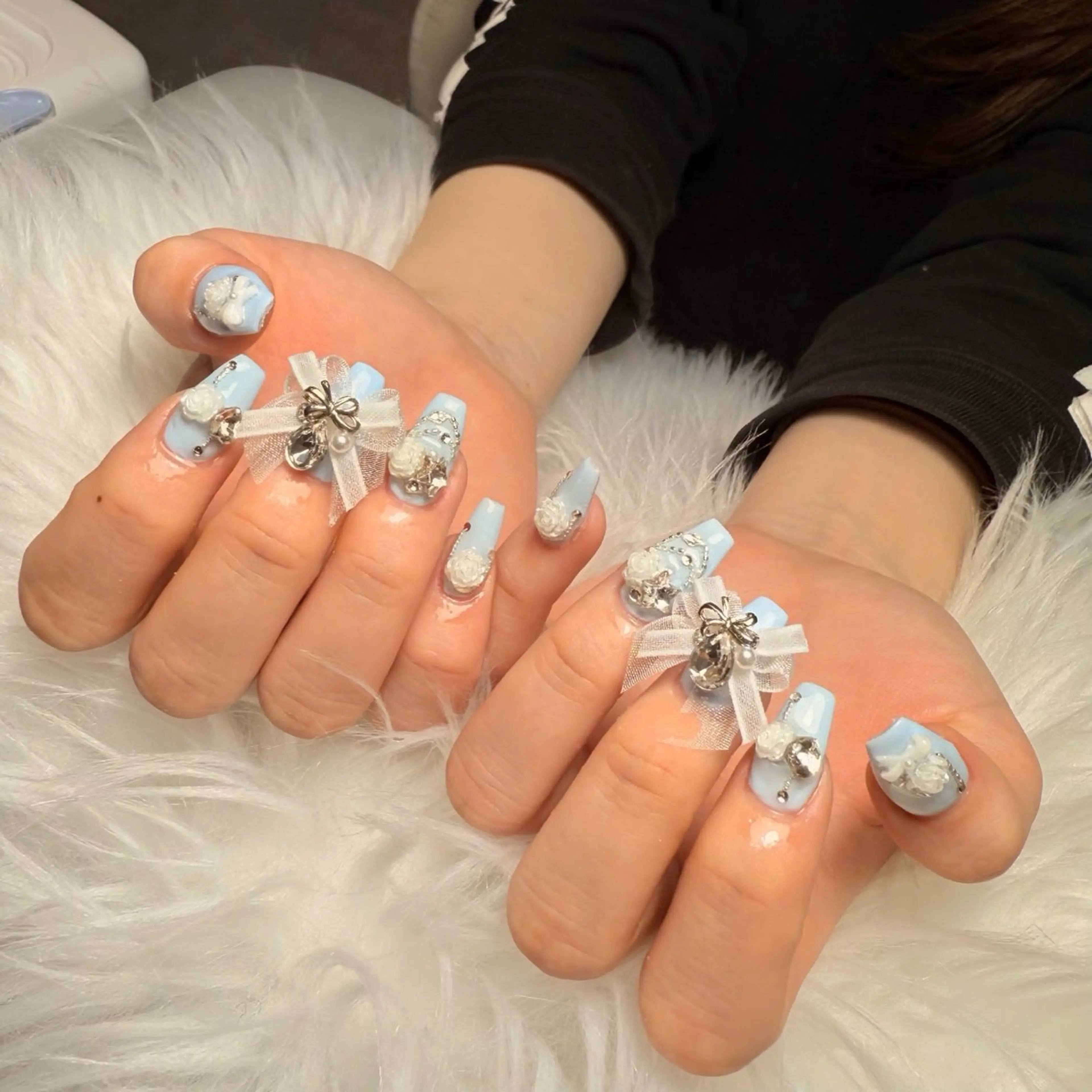 ネイル フレンチネイル キラキラネイル マグネットネイル ミラーネイル ニュアンスネイル ハンドネイル Lina所属・MeiMei Nail モデル募集のネイルデザイン