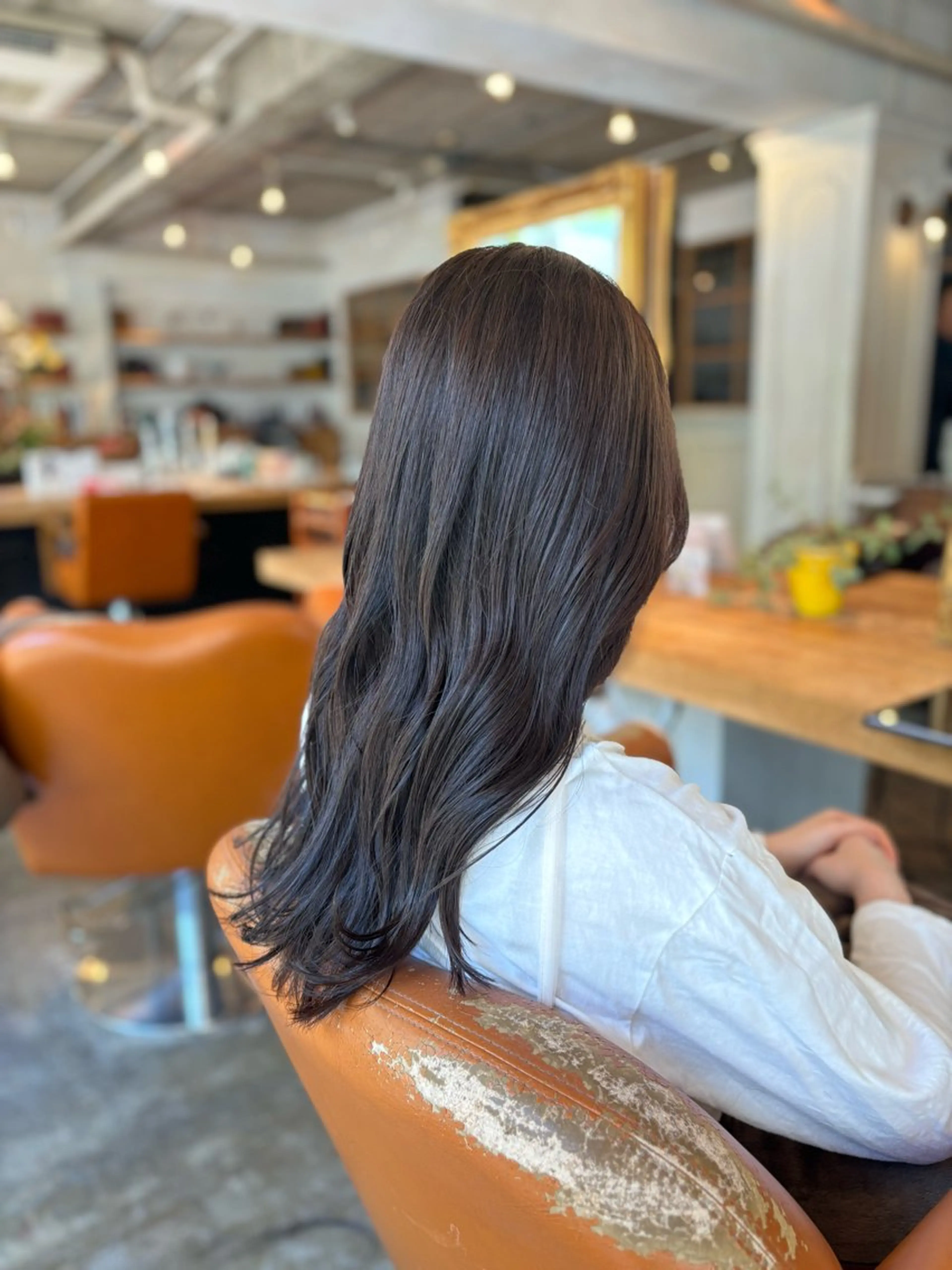 ロング カラー 髪質改善カラー ベージュ🤎YUMEのヘアスタイル