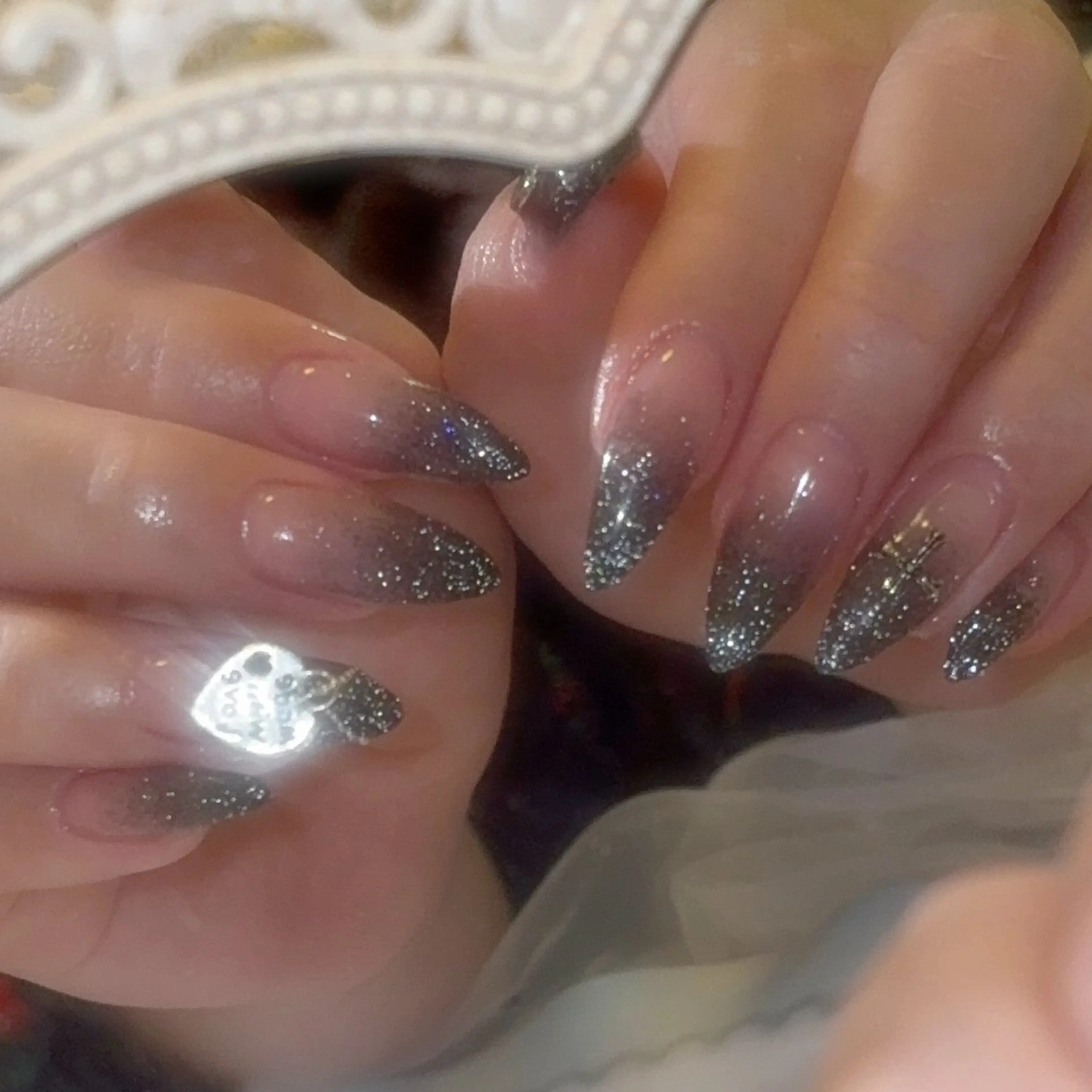 ネイル LUANA所属・LUANA ジュリのネイルデザイン