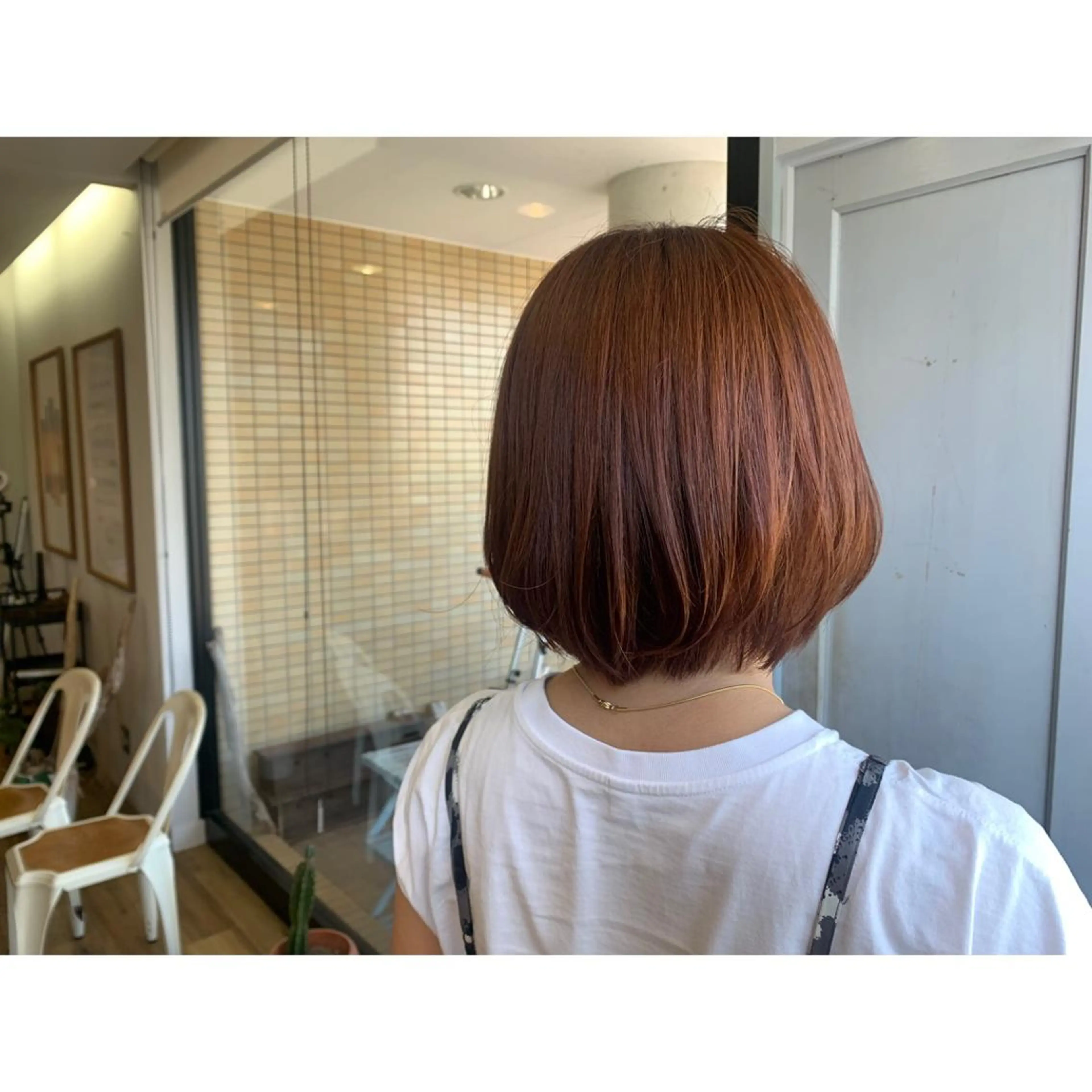 ショート カラー ベージュカラー ピンクカラー ピンクベージュ ヘアカラー トリートメント ツキダテ ユイのヘアスタイル