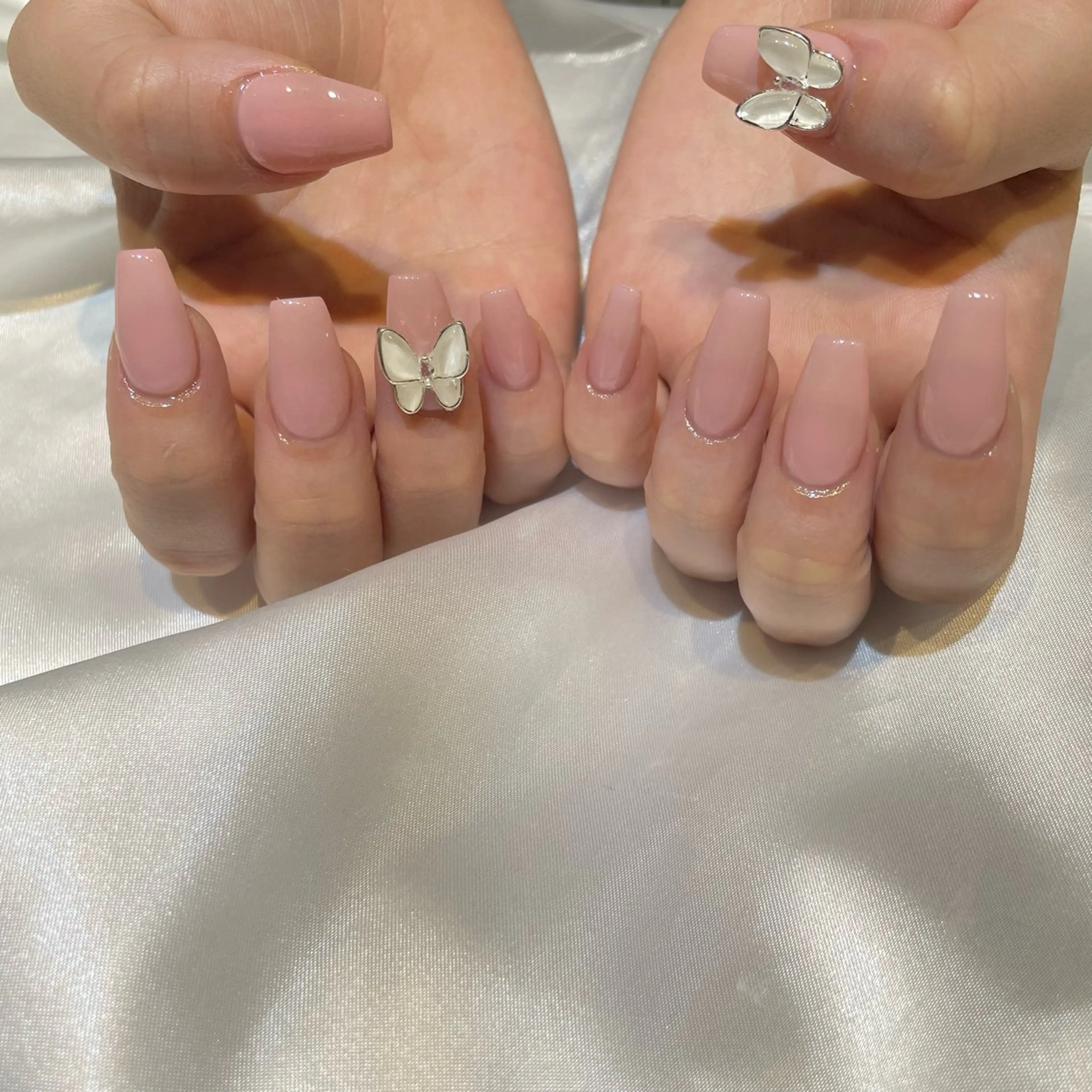 ネイル ハンドネイル 糀屋 彩奈のネイルデザイン