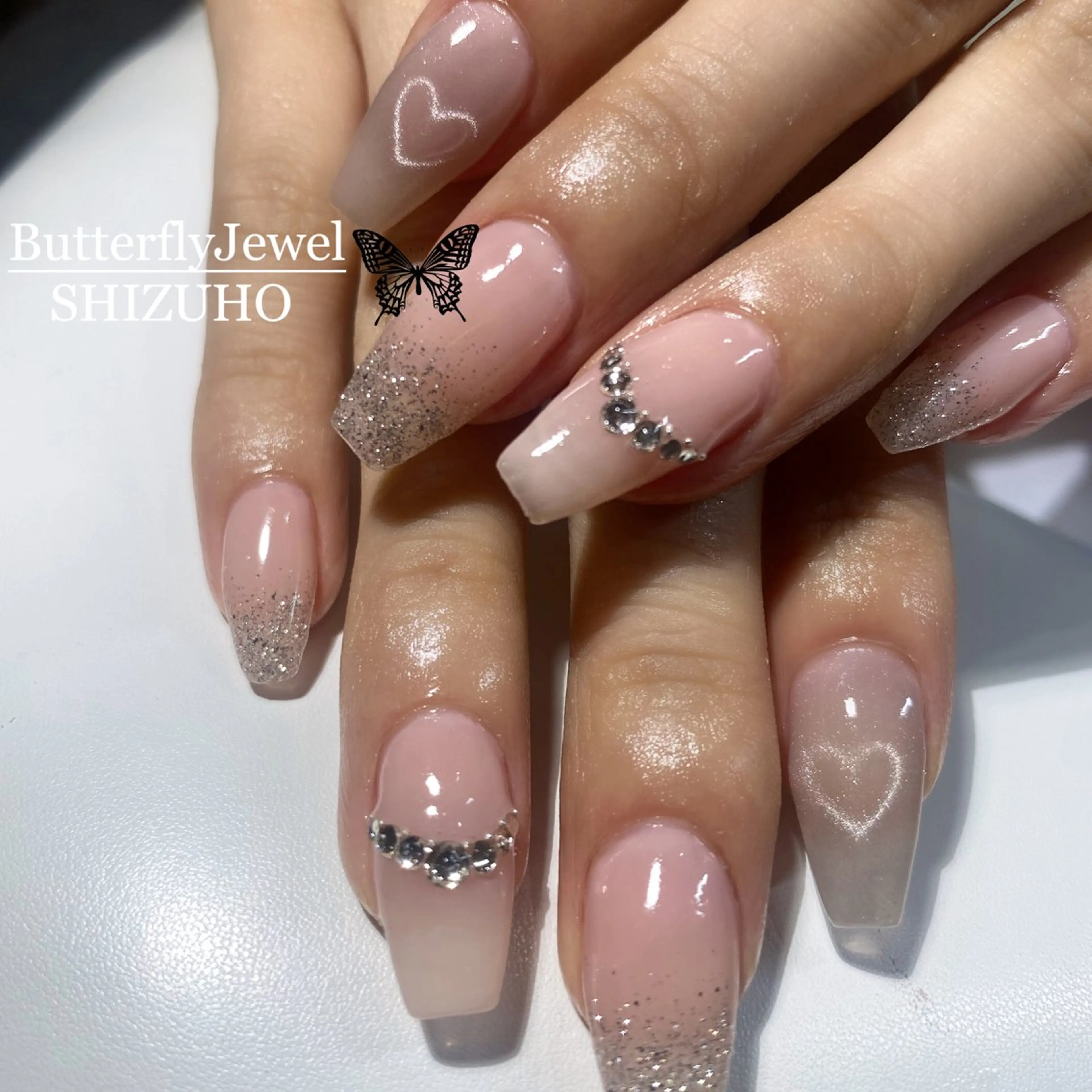 ネイル ハート ピンク ハンドネイル Butterfly Jewel本店のネイルデザイン