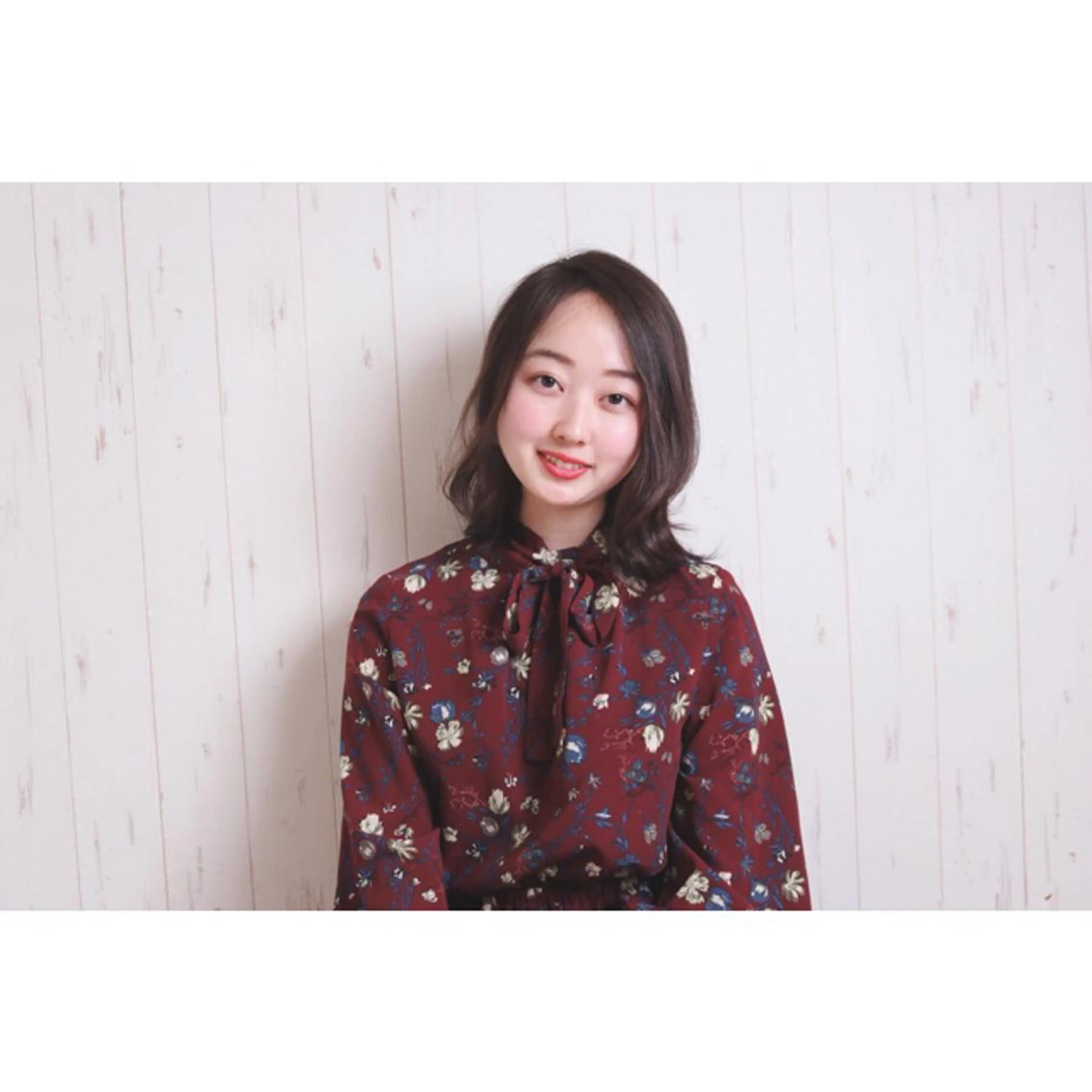 ミディアム カラー KAIzen. tomoのヘアスタイル