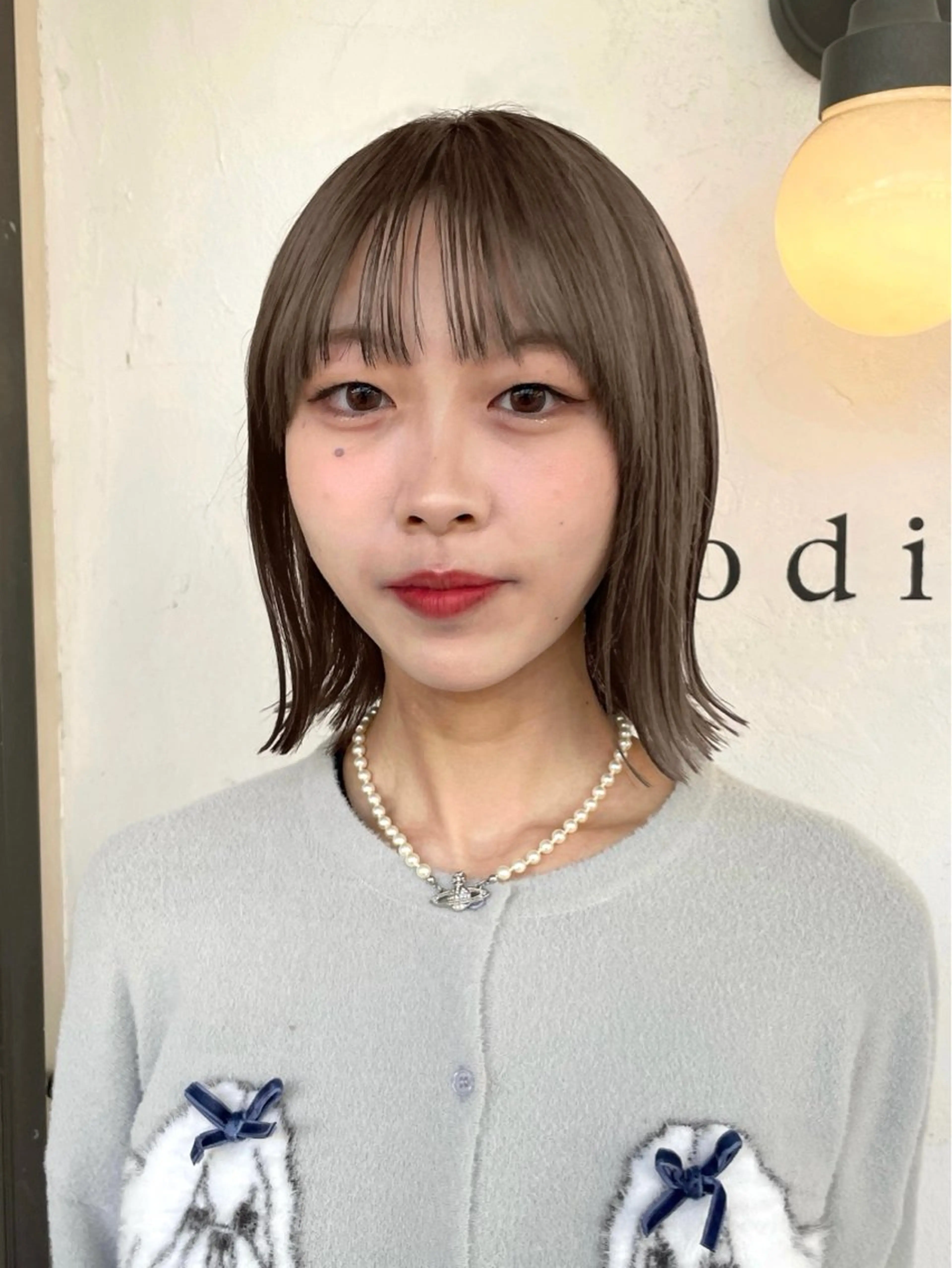 ミディアム カラー 坂本 かのんのヘアスタイル