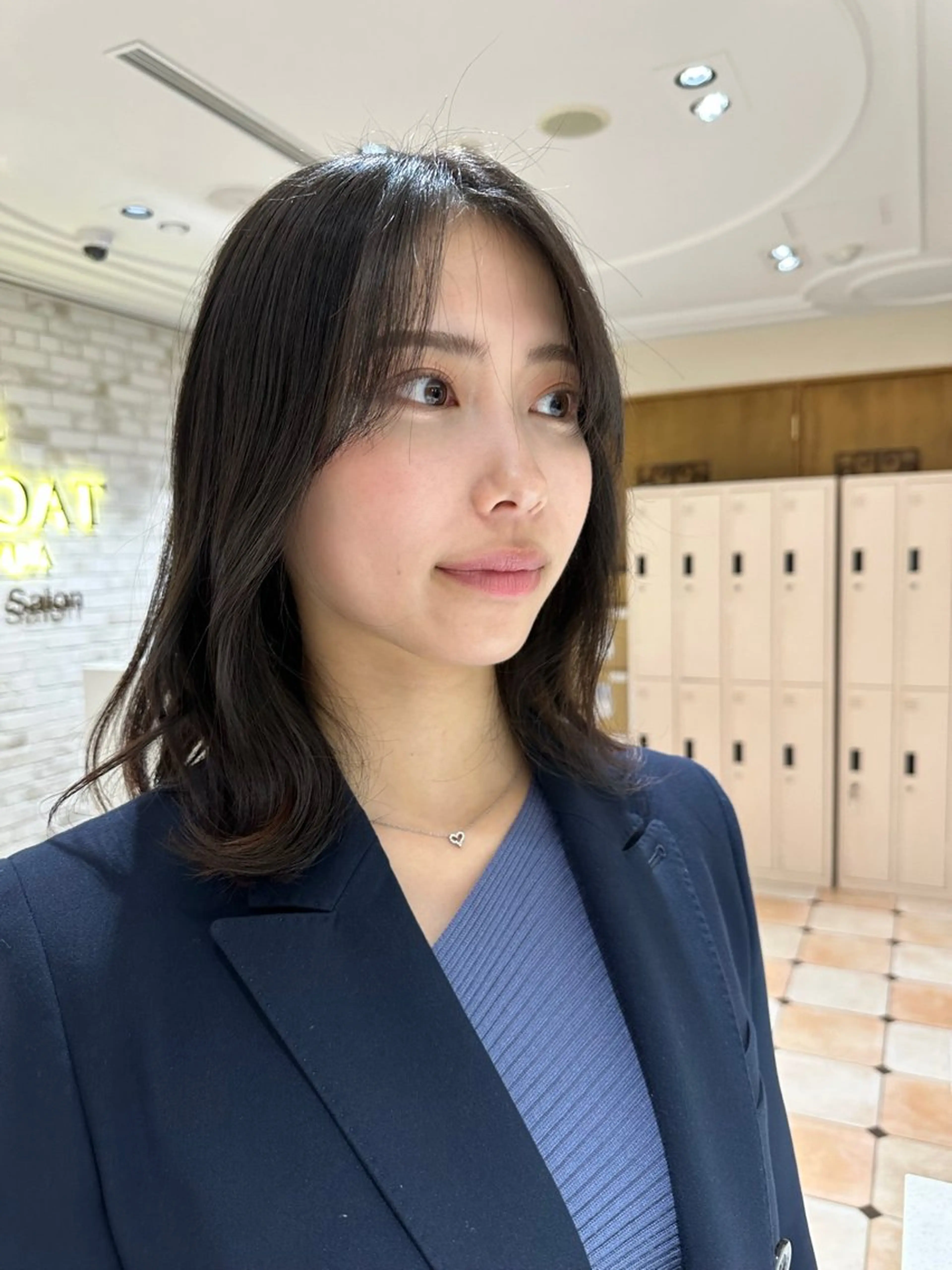 セミロング 必ず似合わせます/ レイヤー/石戸谷海斗のヘアスタイル