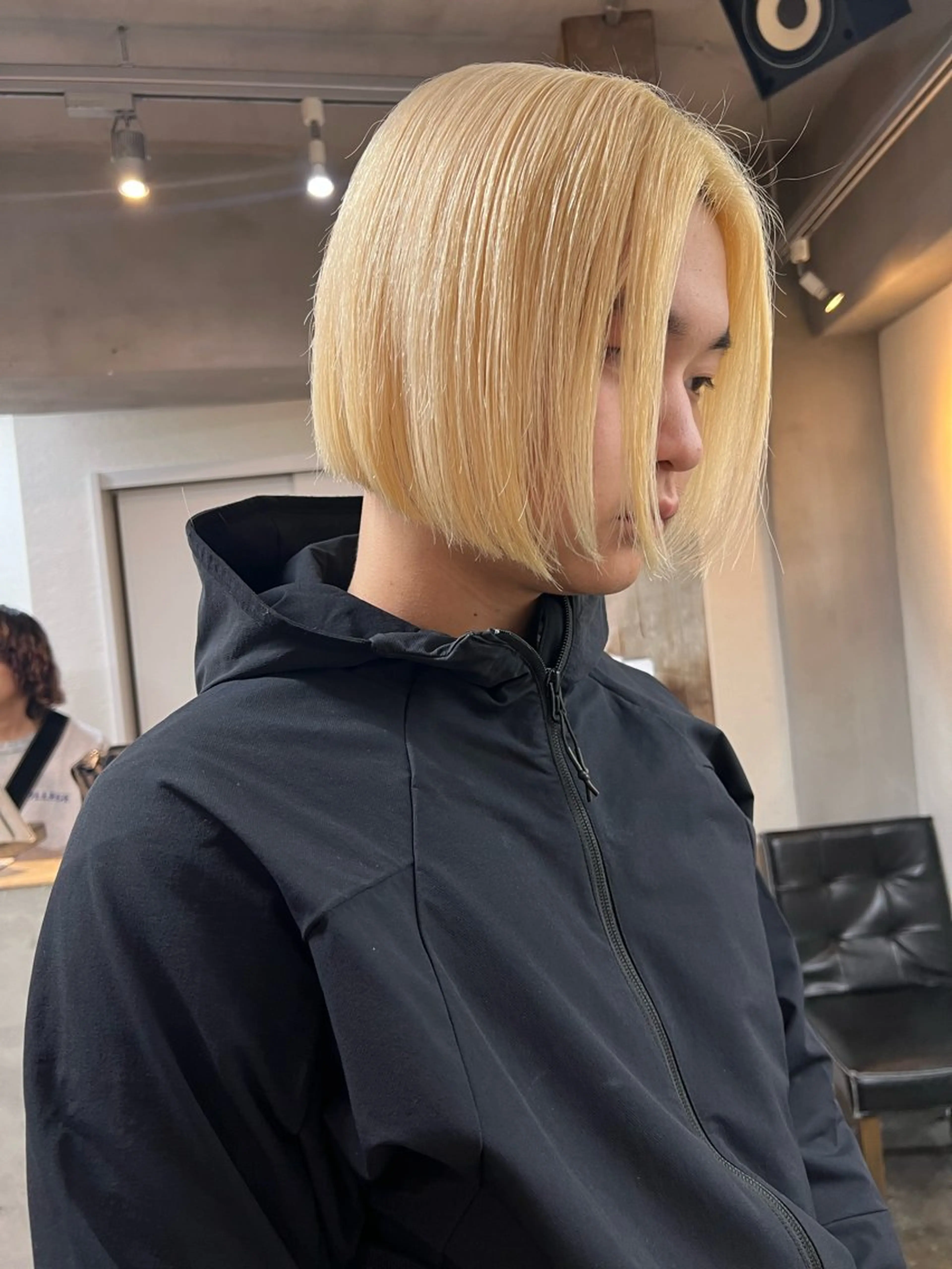 ショート ヘアカラー 東のりか/ハイトーン ブリーチカラー/ボブのヘアスタイル