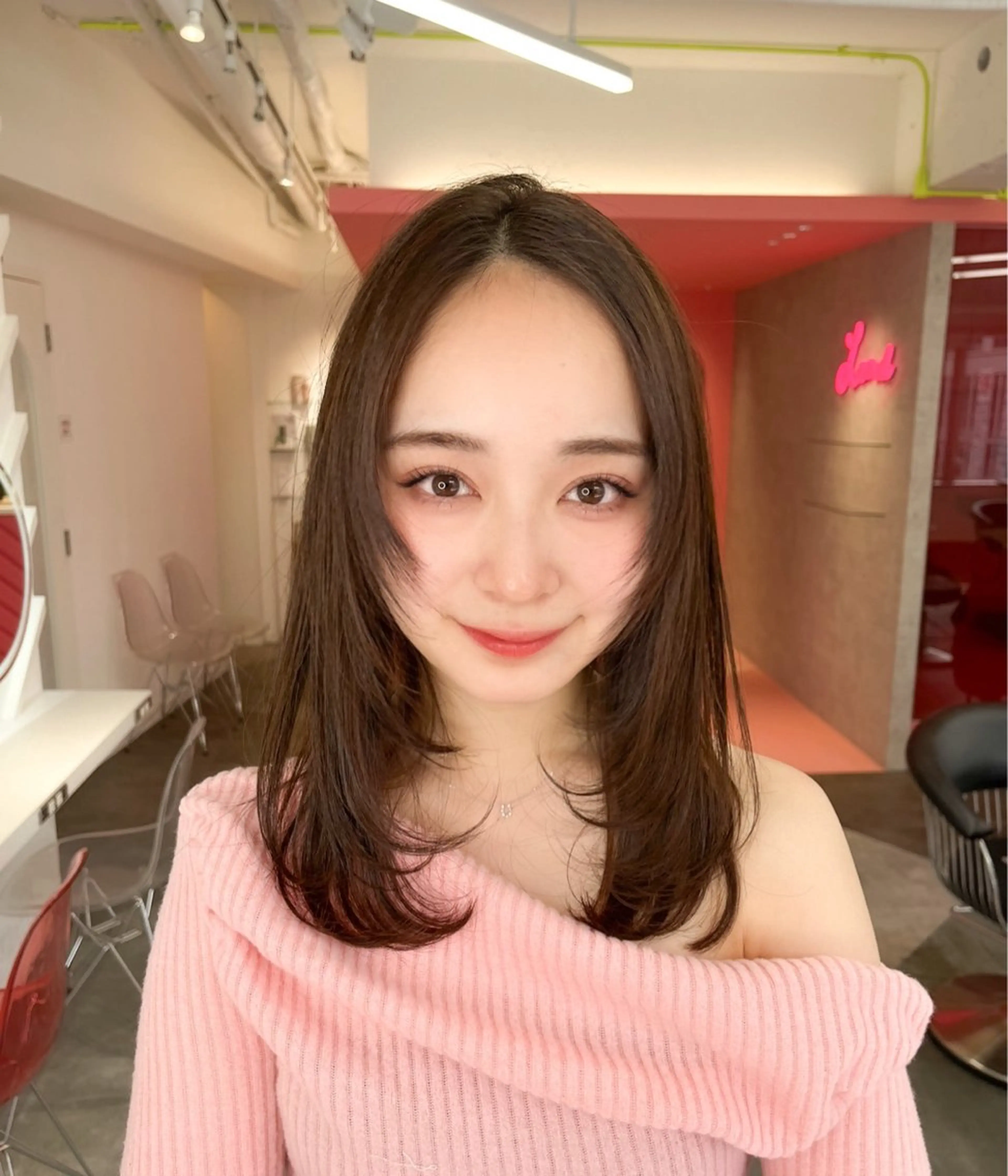 ミディアム 山崎/ボブ縮毛矯正 レイヤー髪質改善のヘアスタイル