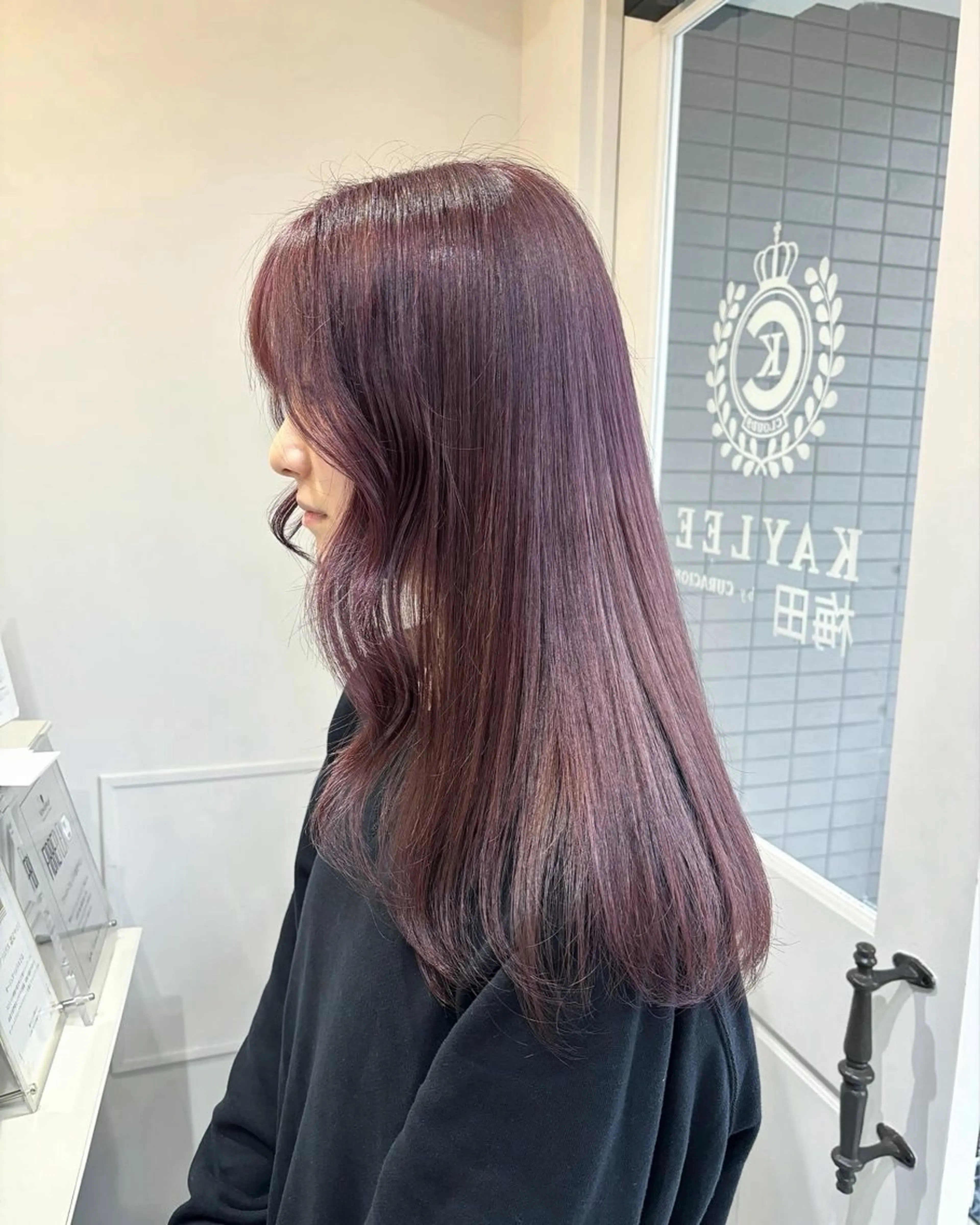 ロング カラー ブリーチ 𝗺𝗶𝗸𝘂♡ 似合わせ🎀のヘアスタイル