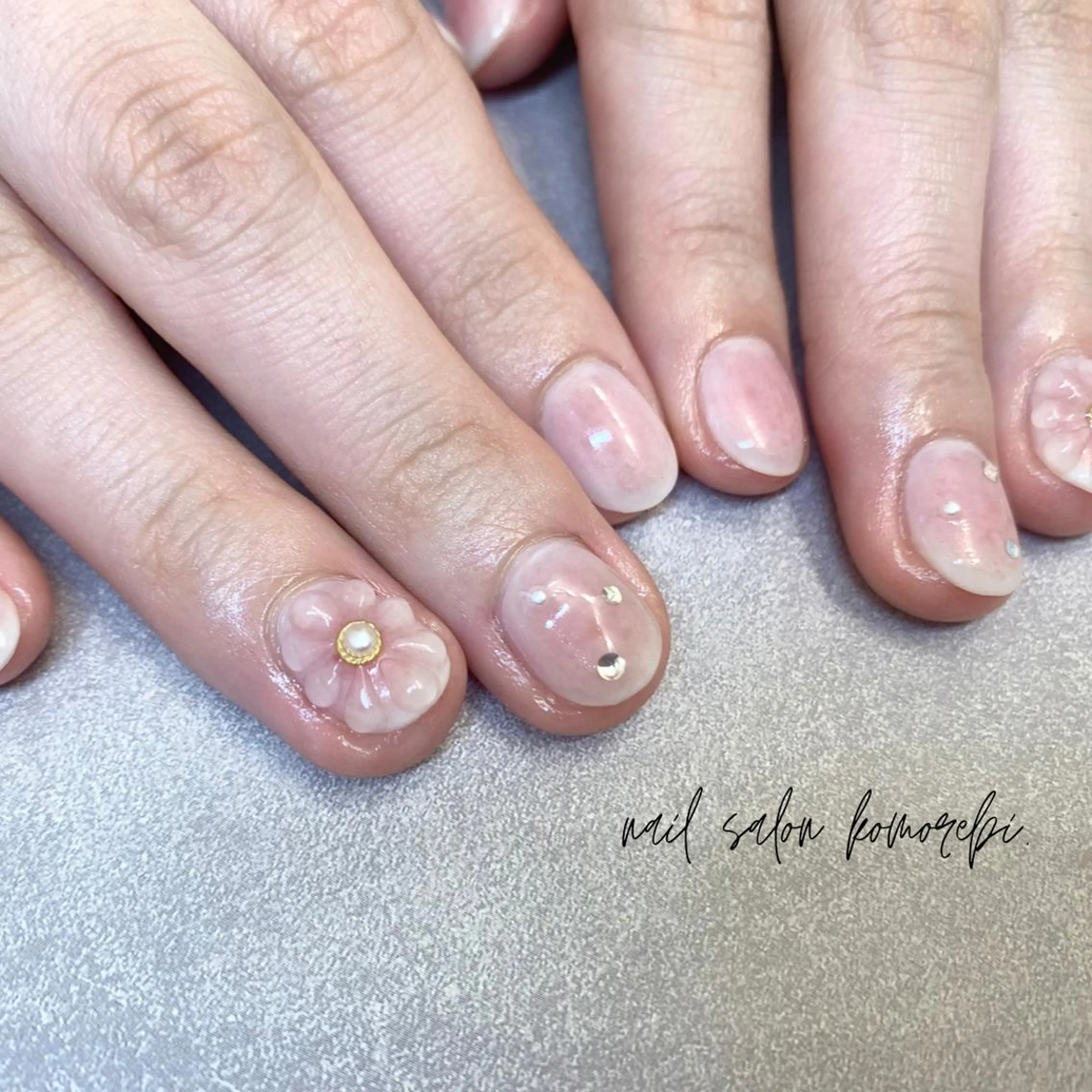 ネイル komorebi. 小峯 真実のネイルデザイン