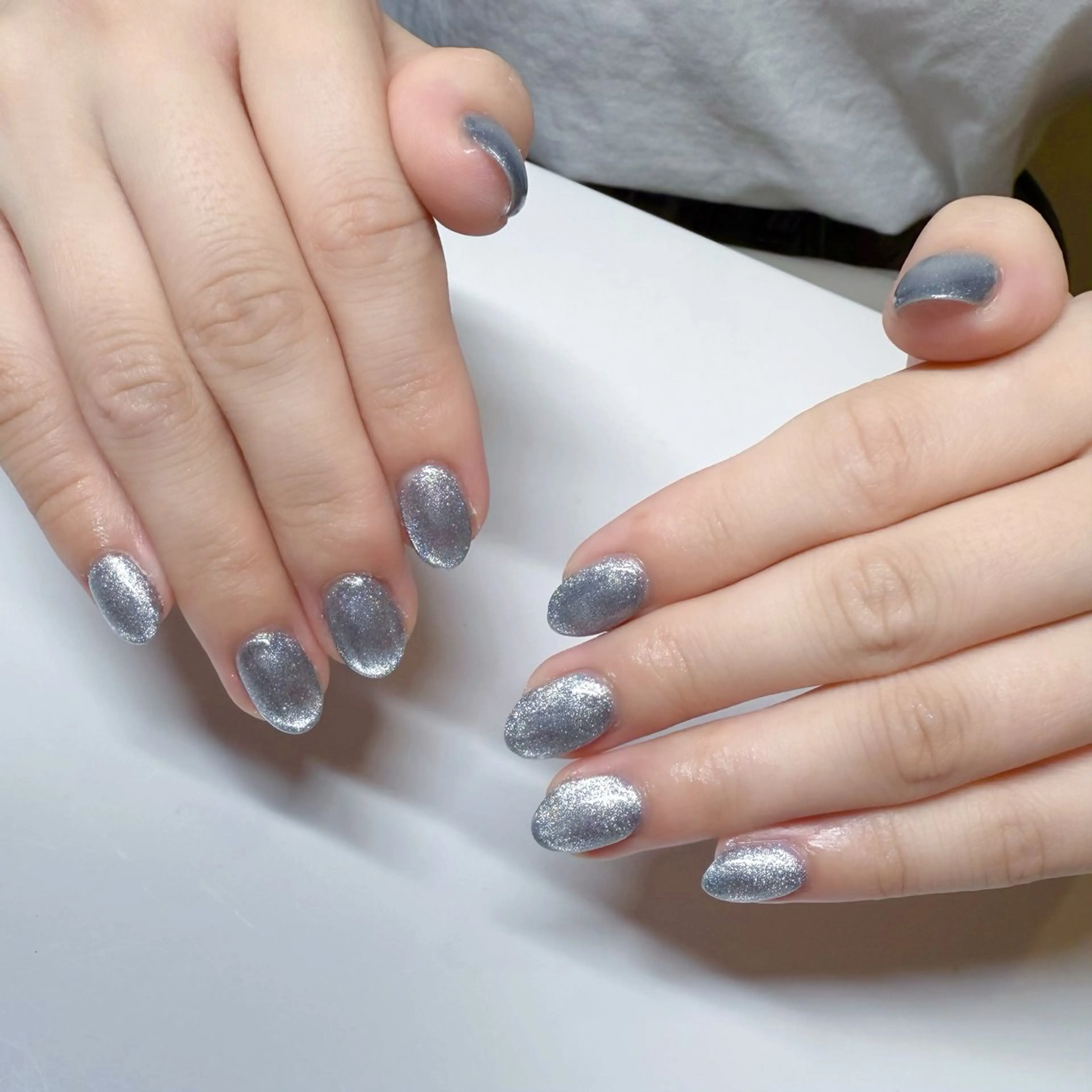 ネイル マグネットネイル 橋本 虹羽のネイルデザイン