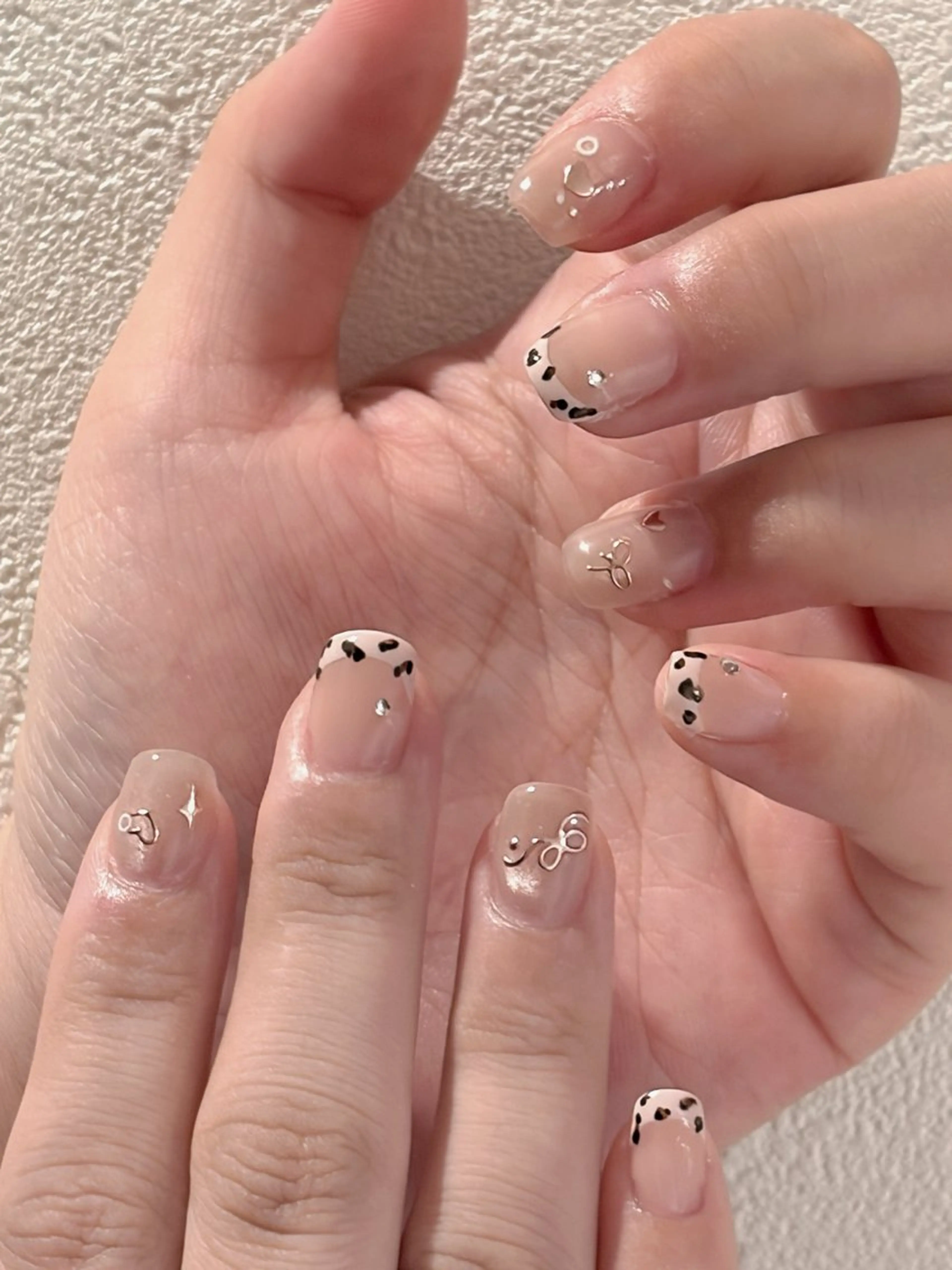 ネイル アートネイル 韓国ネイル マグネットネイル ワンホンネイル ハンドネイル haku mioのネイルデザイン