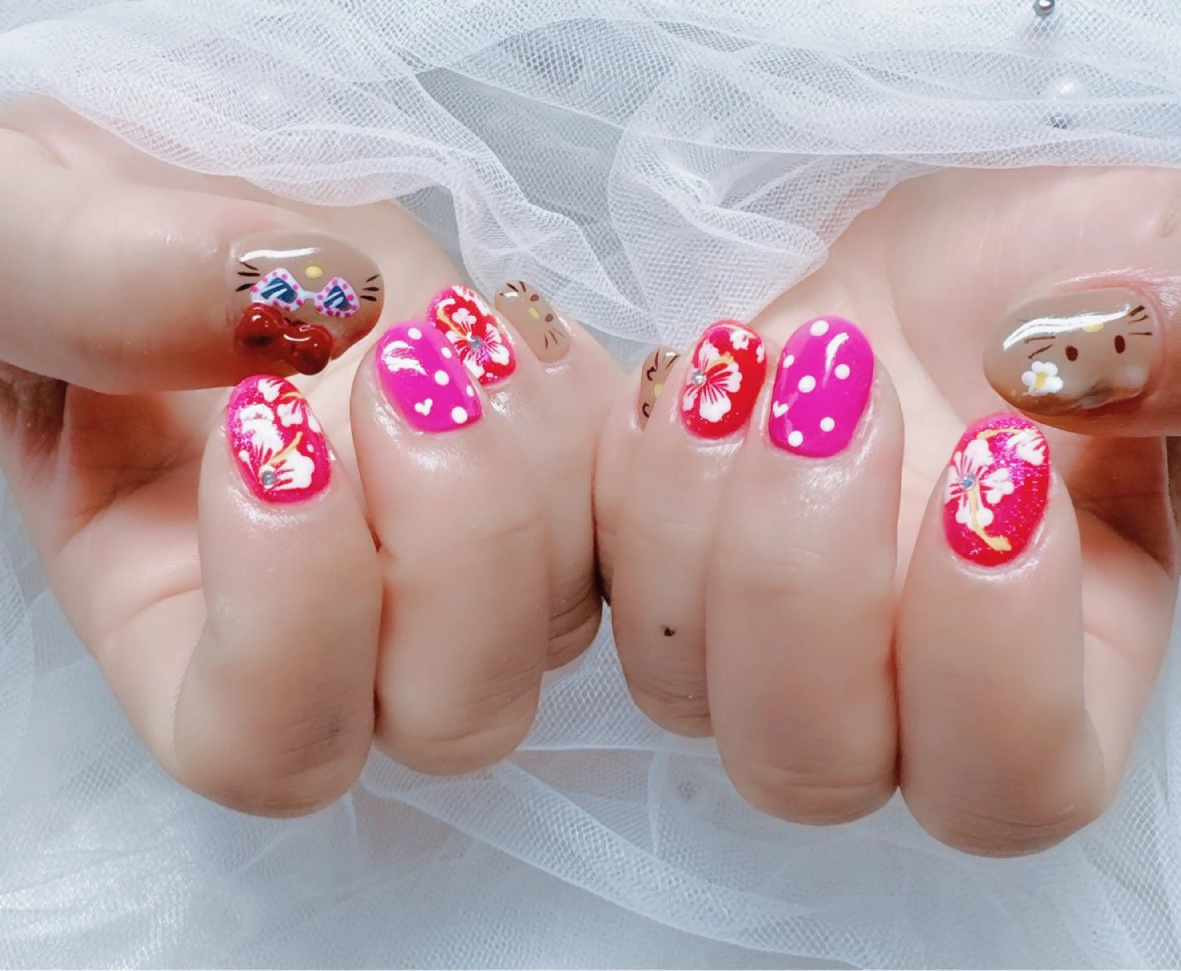 ネイル 高島 夏海のネイルデザイン