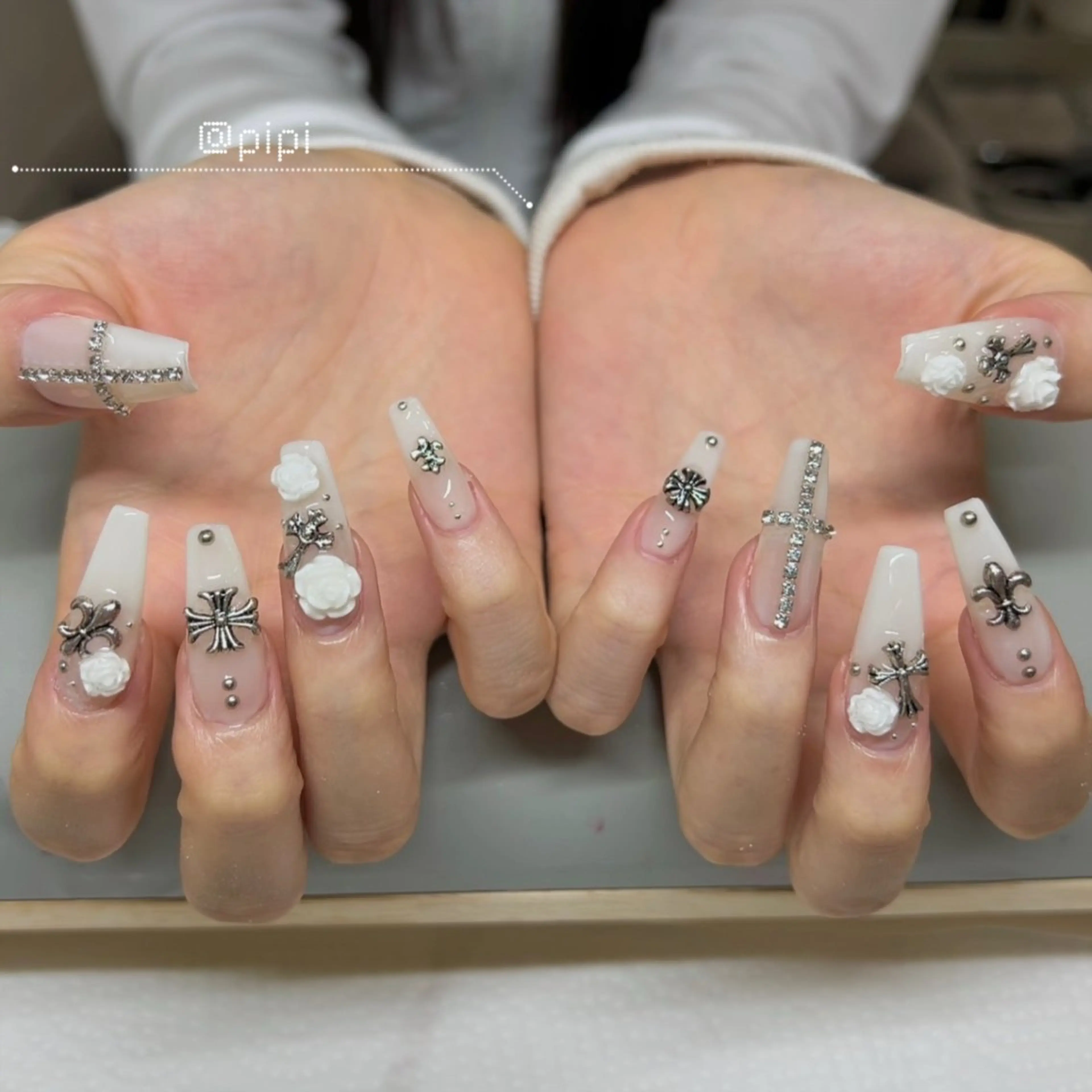 ネイル PiPi ピピのネイルデザイン