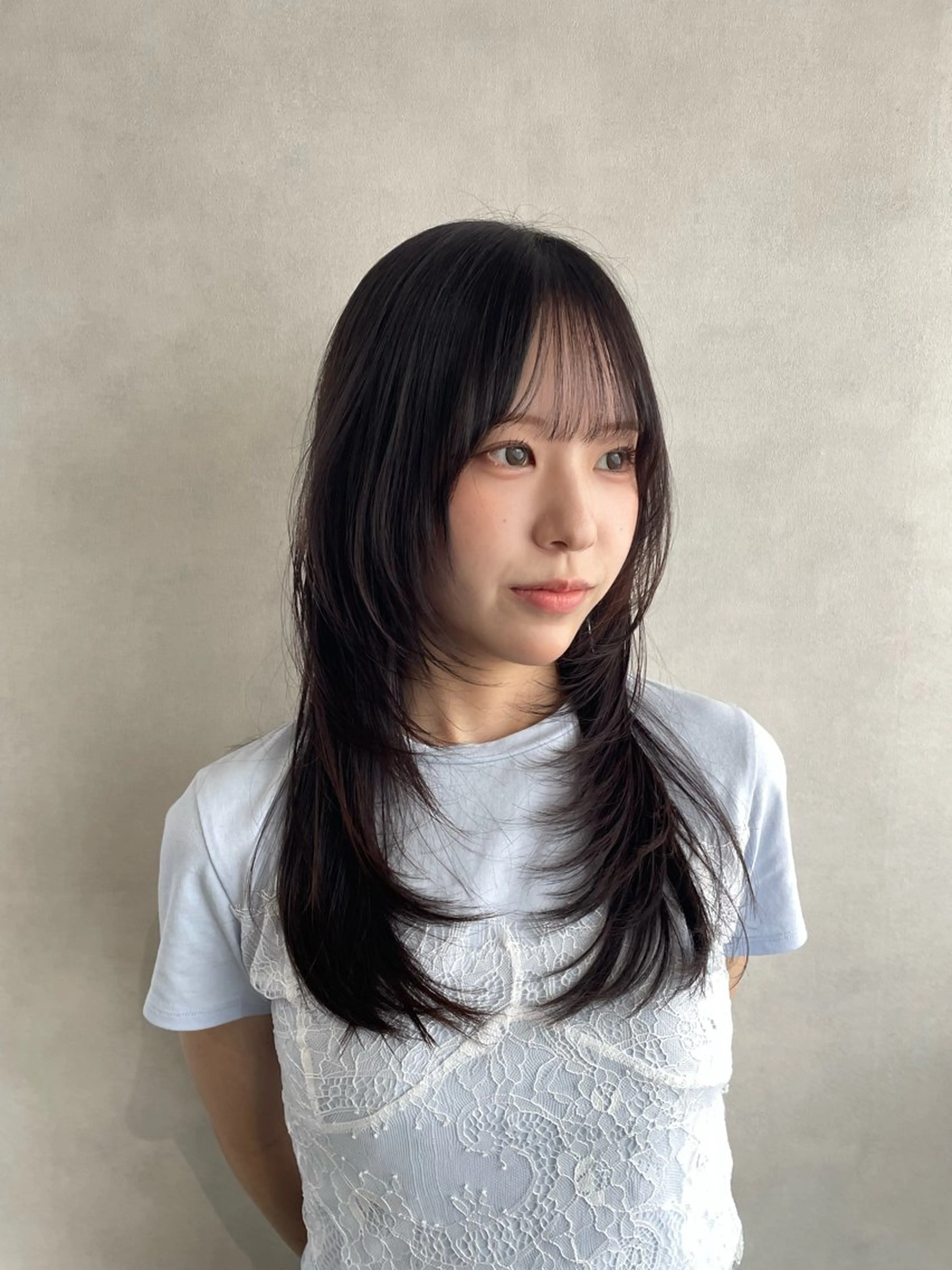 ロング カット ヘアカラー 元平 未祐のヘアスタイル