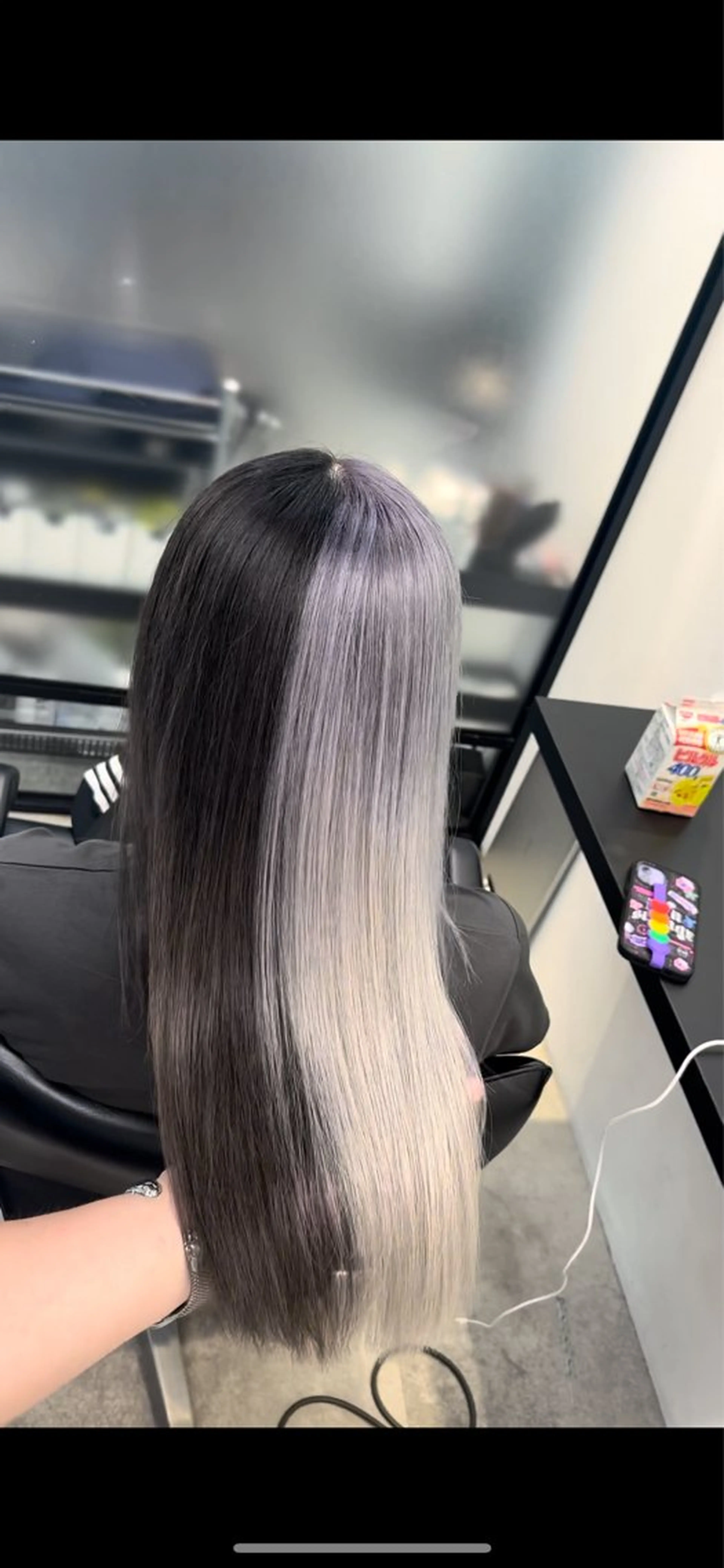 ロング カラー ヘアカラー トリートメント 及川シゲル 髪質改善講師のヘアスタイル