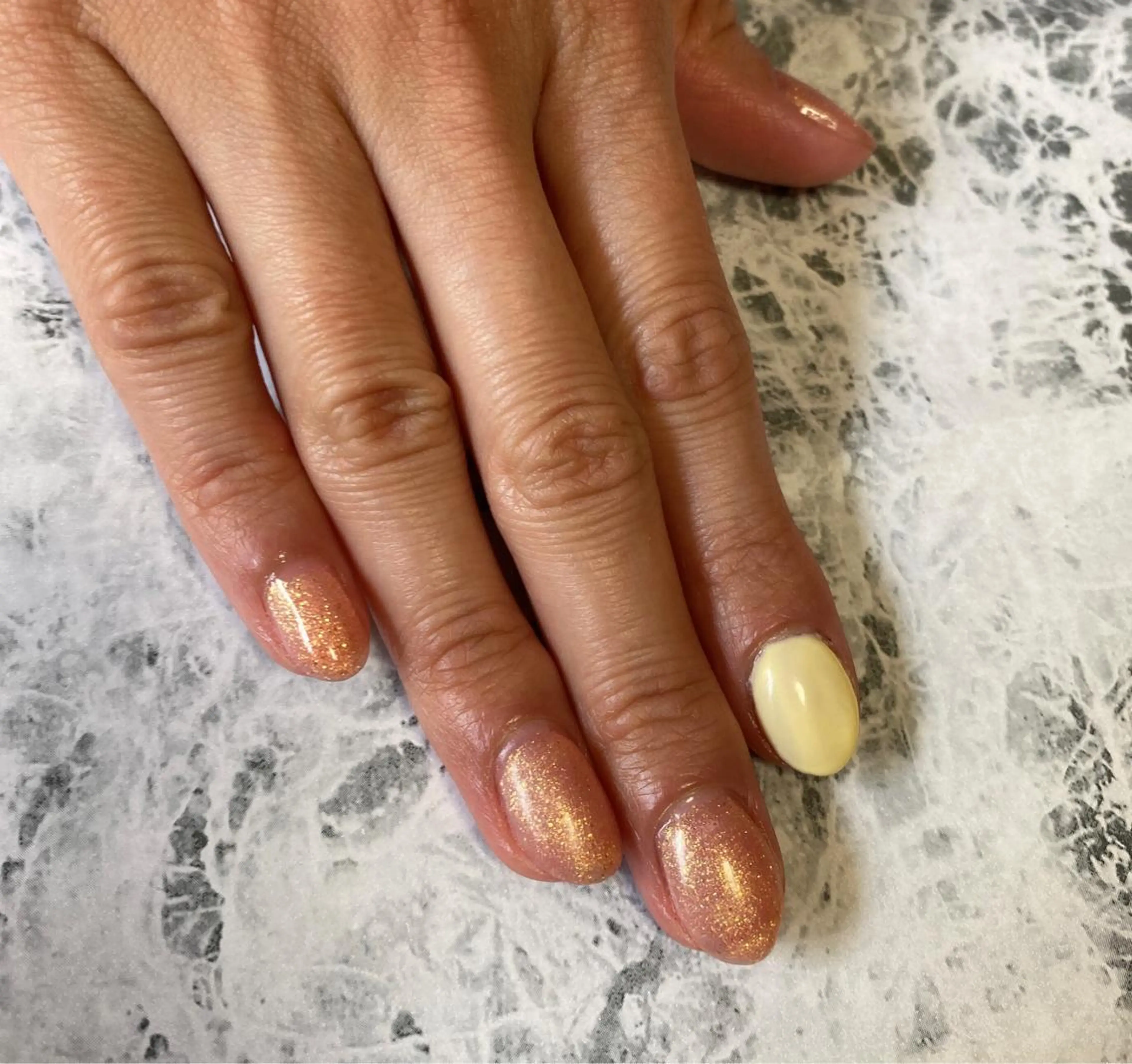 ネイル ぷっくりネイル ハンドネイル Nail_refrain所属・Nakajo Mikaのネイルデザイン