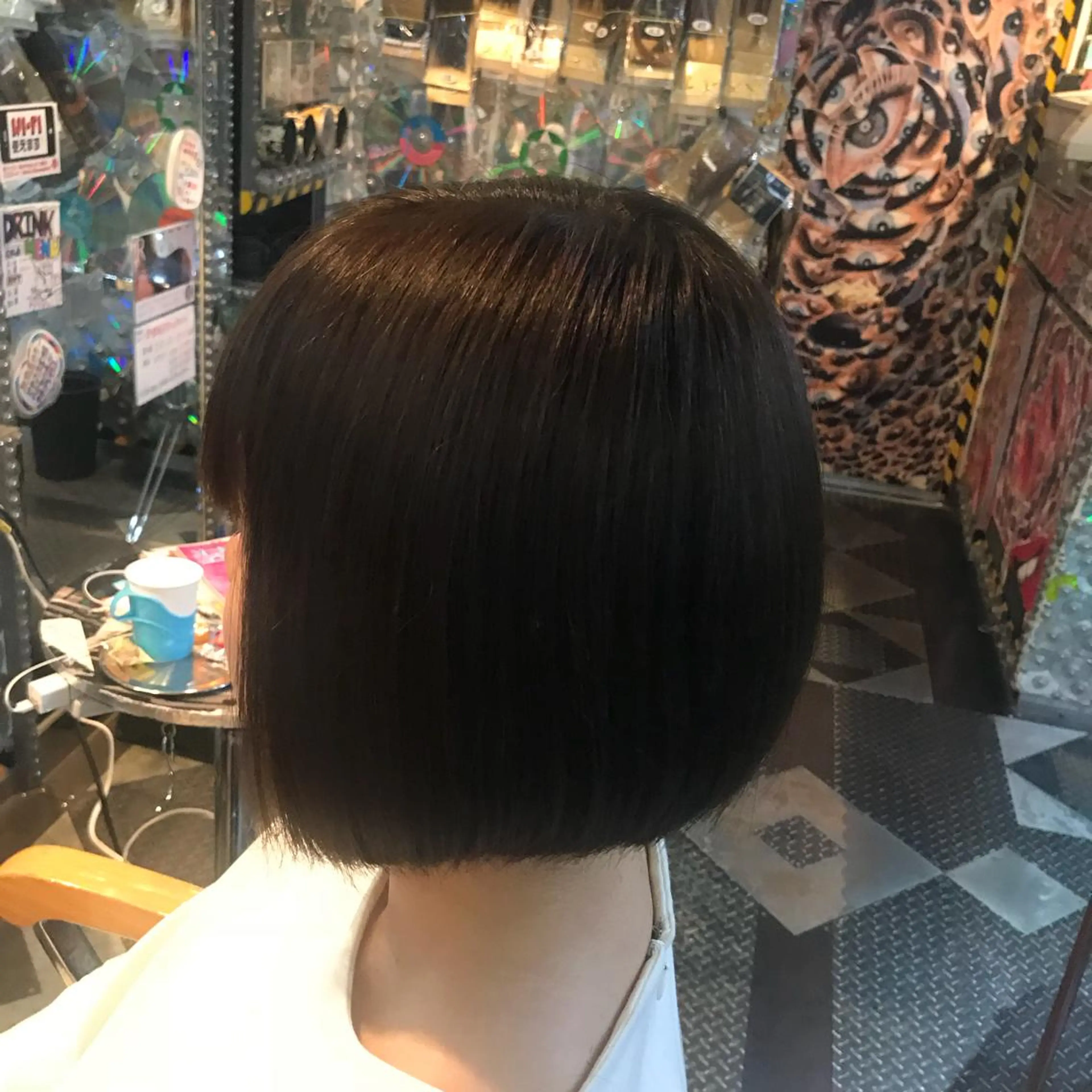 ショート カラー グレージュ haco+所属・🌈派手髪エクステ ブレイズ🌈ひろとのヘアスタイル