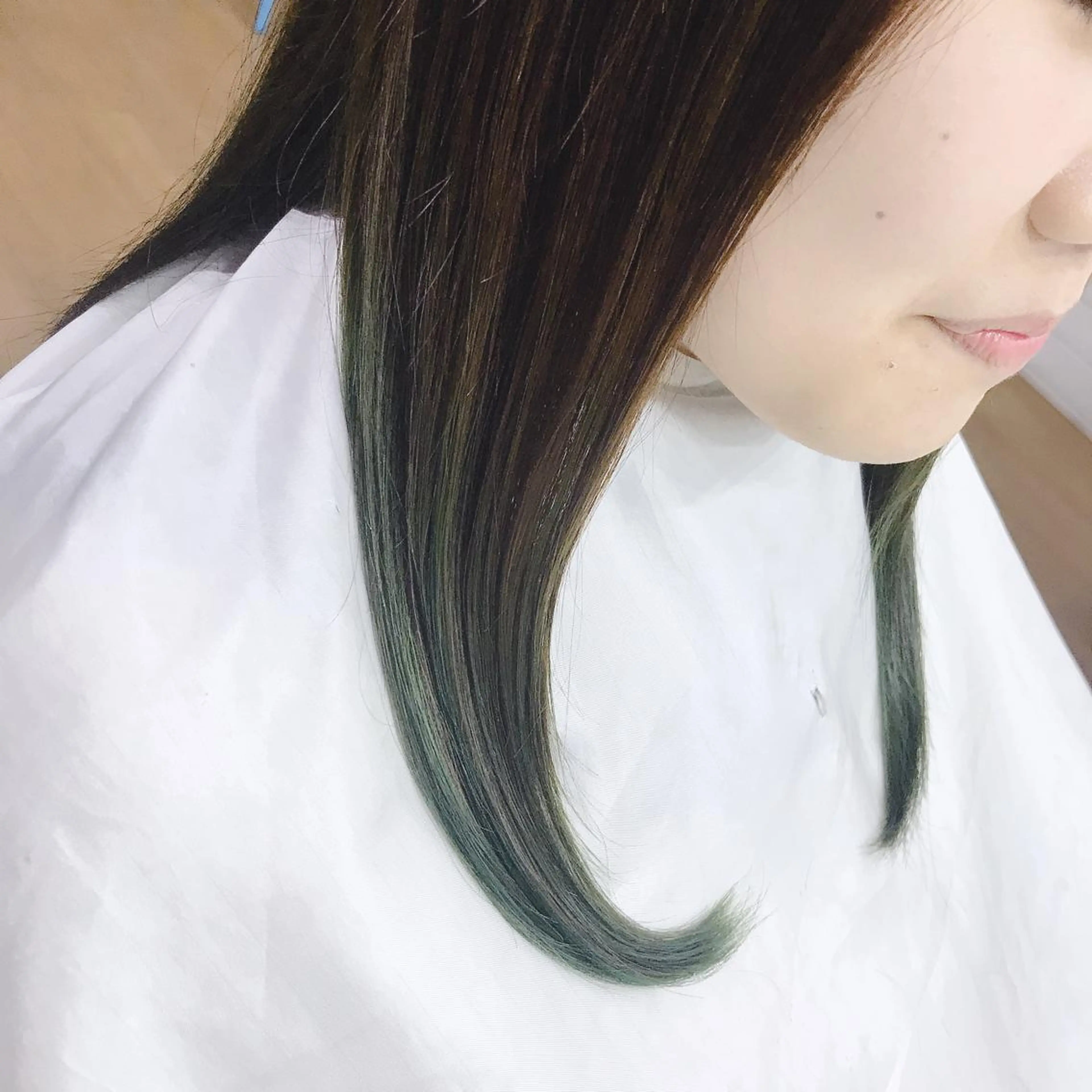 ロング カラー R ri R takagiのヘアスタイル