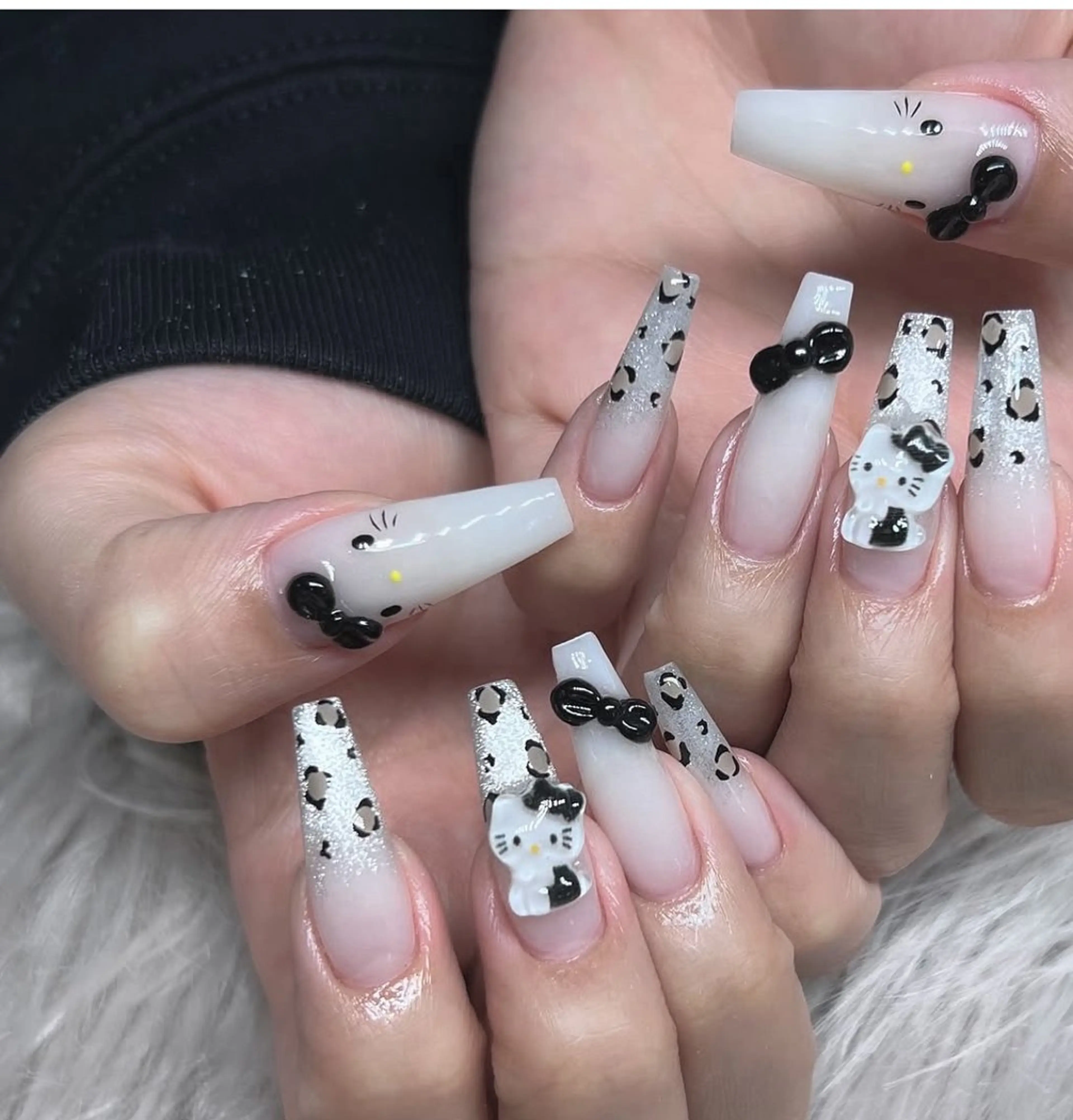 ネイル ジェルネイル 韓国ネイル マグネットネイル ネイルチップ 冬ネイル Lenie Nail Salonのネイルデザイン