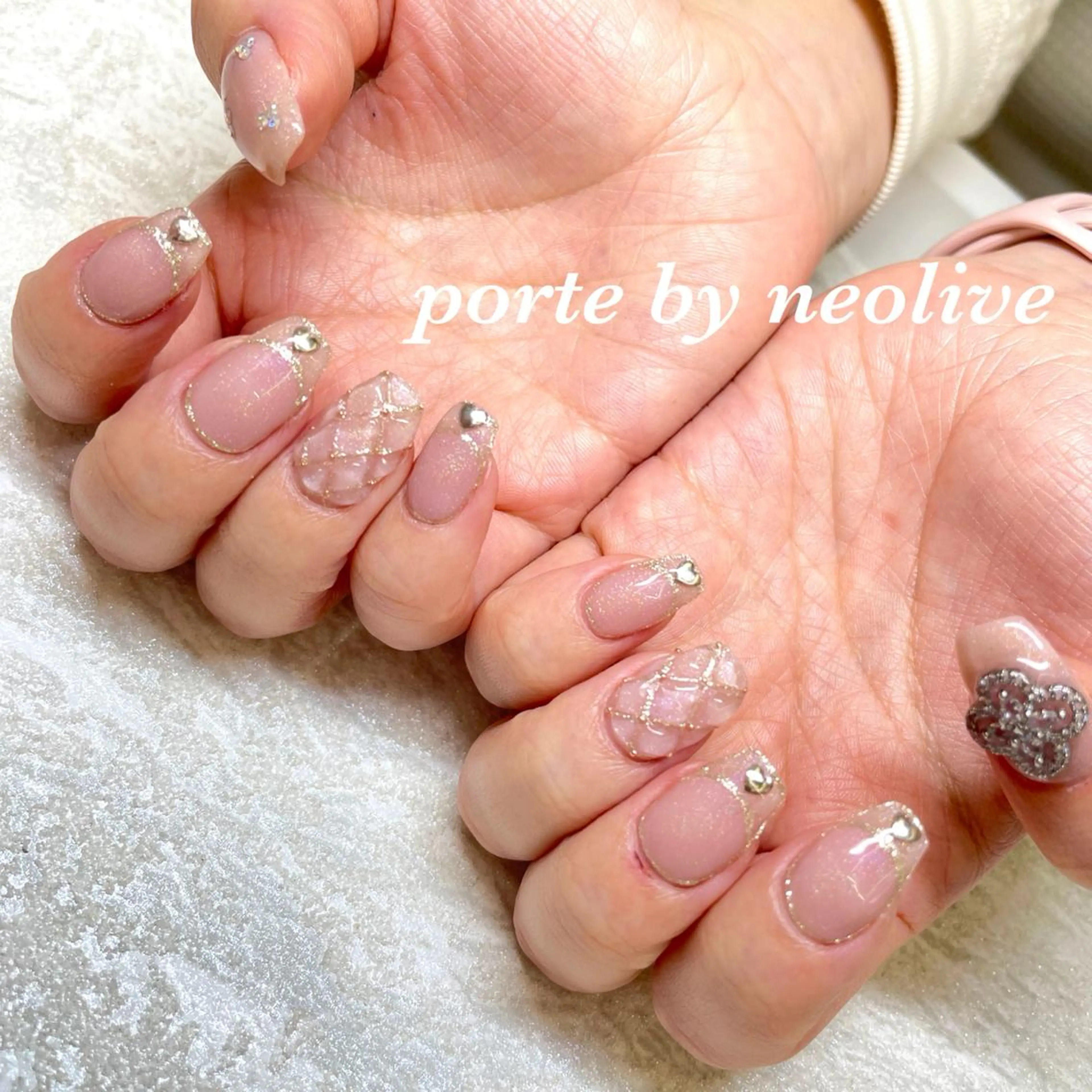 ネイル nail Eclat所属・志賀野 美喜のネイルデザイン