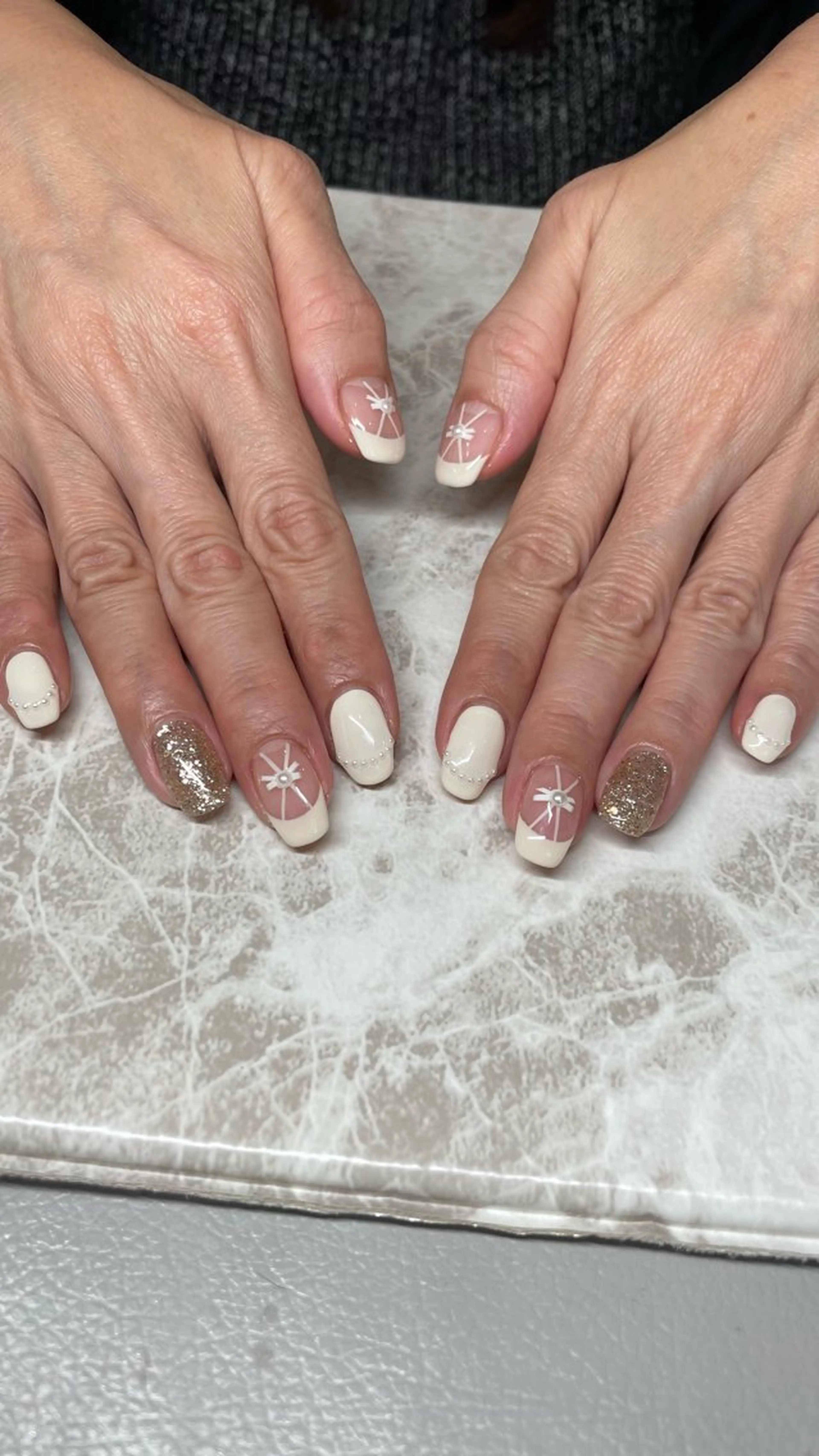 ネイル Ron's 成田のネイルデザイン