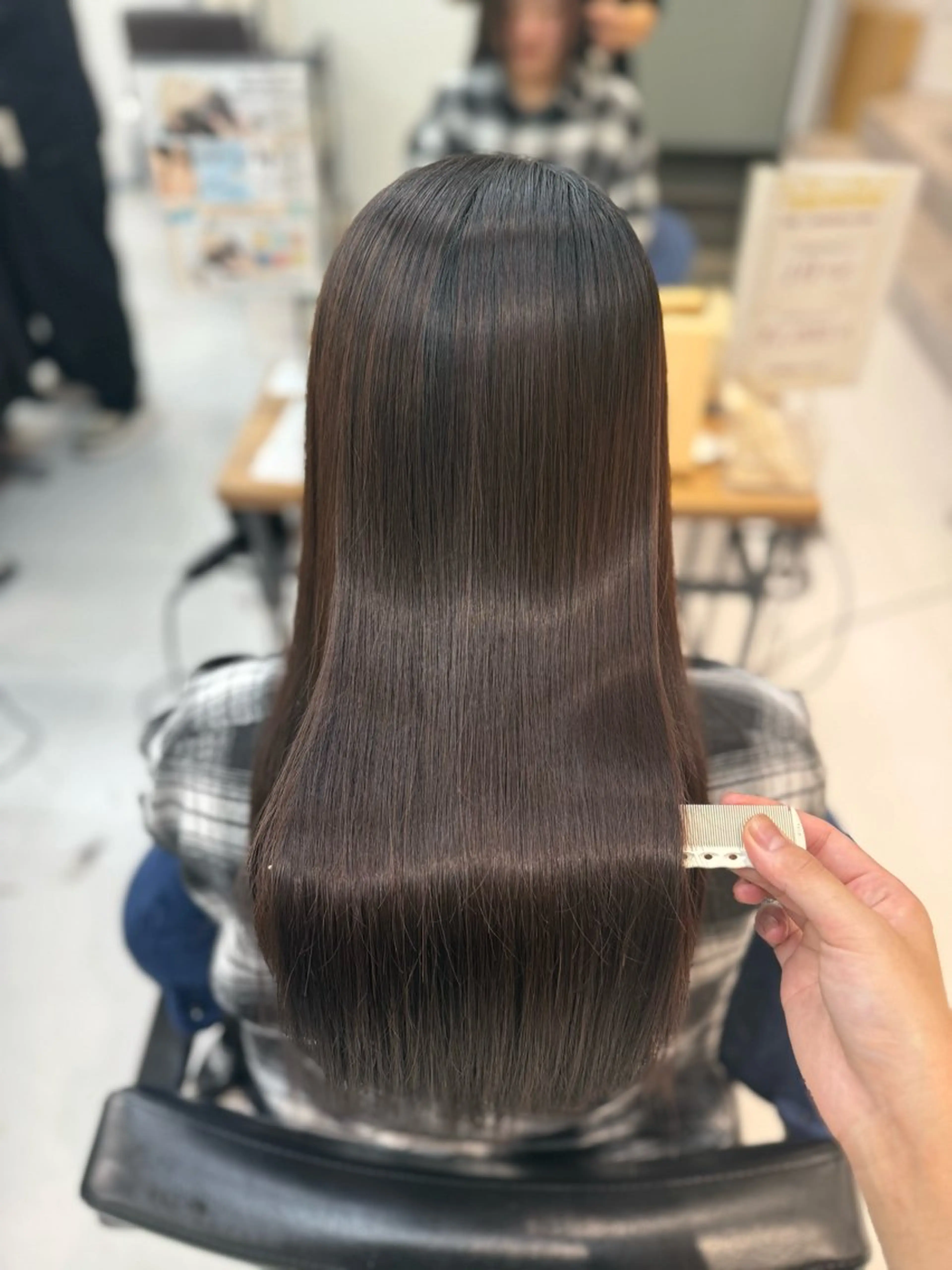 ロング 髪質改善 トリートメント 山崎結菜 🫧透明感カラーのヘアスタイル