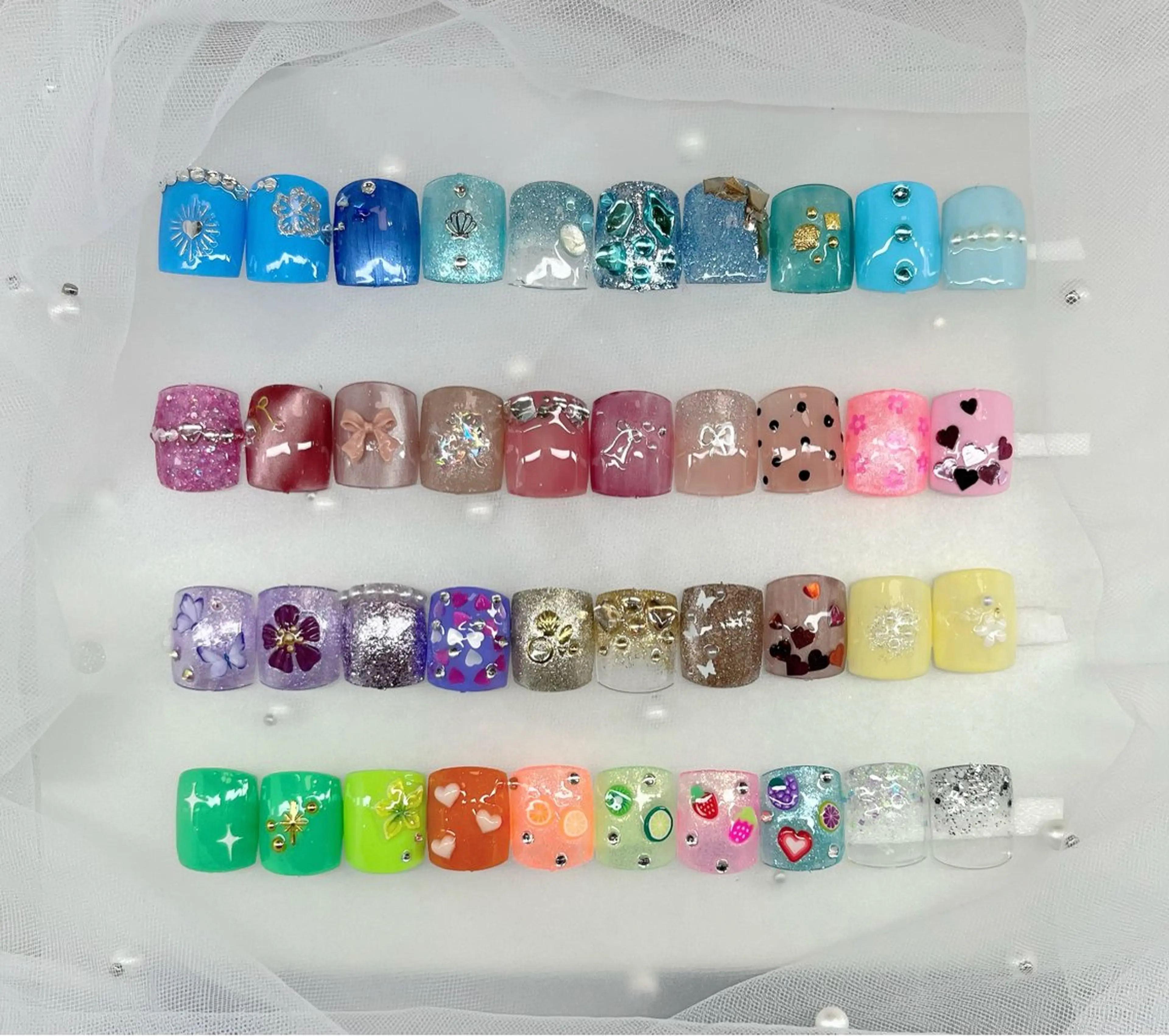 ネイル フットネイル VIERU YURIのネイルデザイン