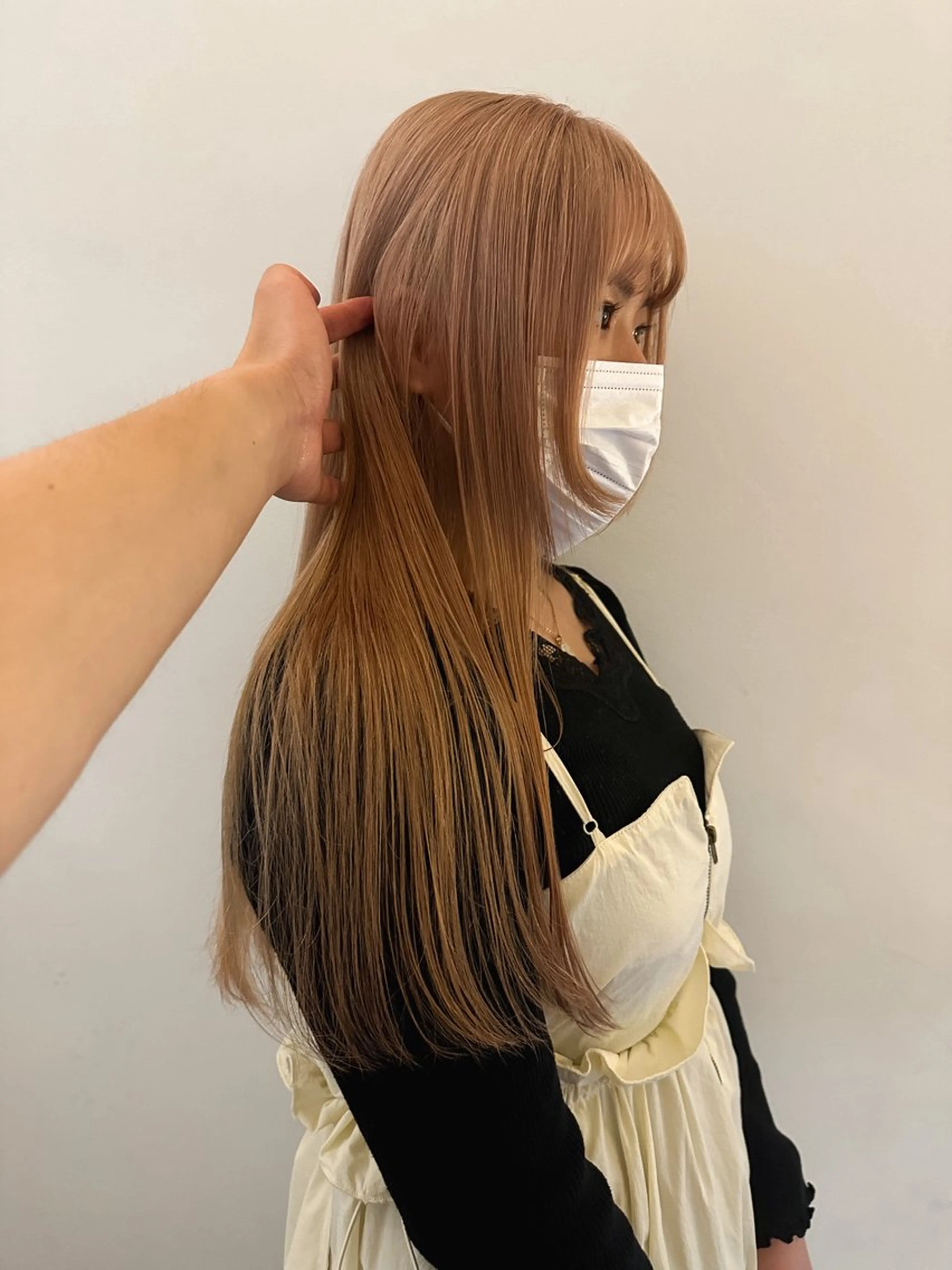 ロング カラー ベージュカラー ブリーチ ブラウンカラー ブラウンベージュ ダブルカラー Cinq所属・ハイライト🌟/ ボブ/豊田のヘアスタイル