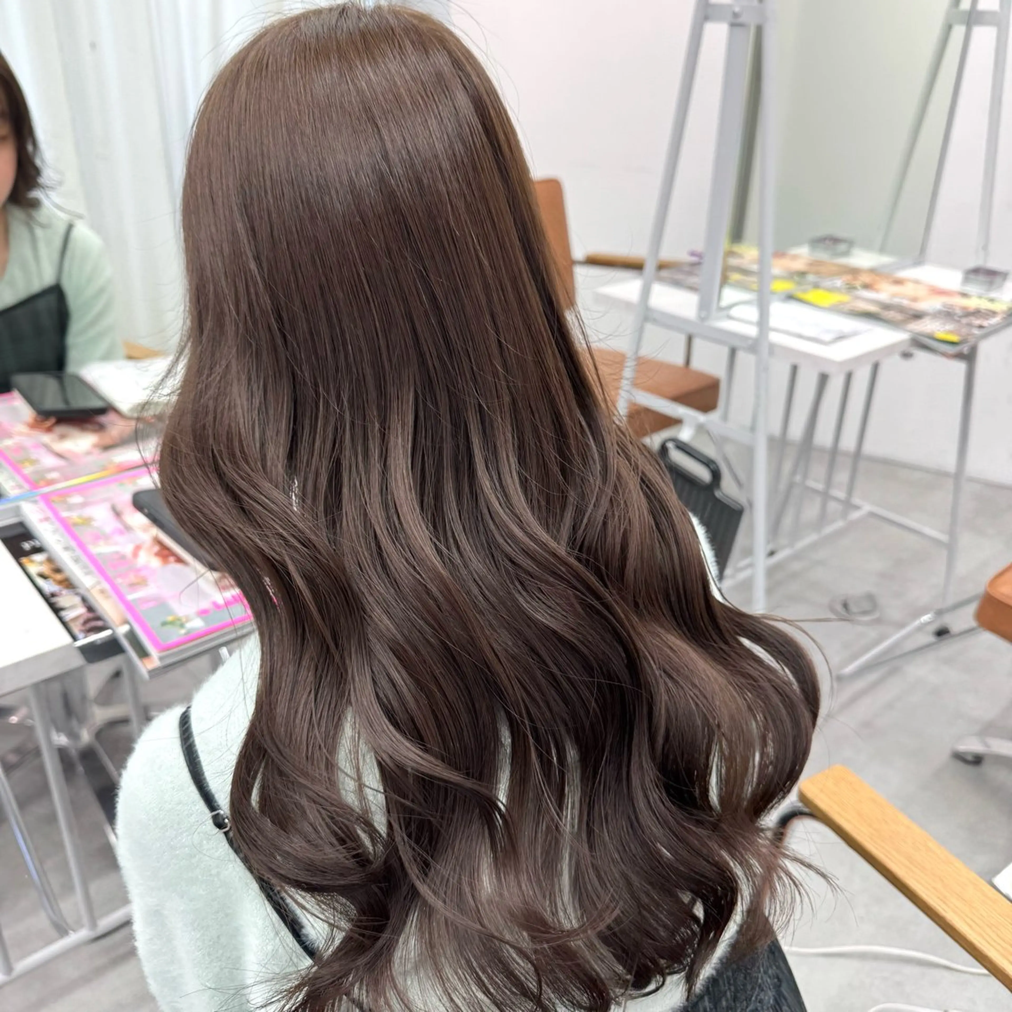 ロング カラー ヘアアレンジ ヘアカラー ブリーチなしカラー /新百合ヶ丘/安形翔のヘアスタイル