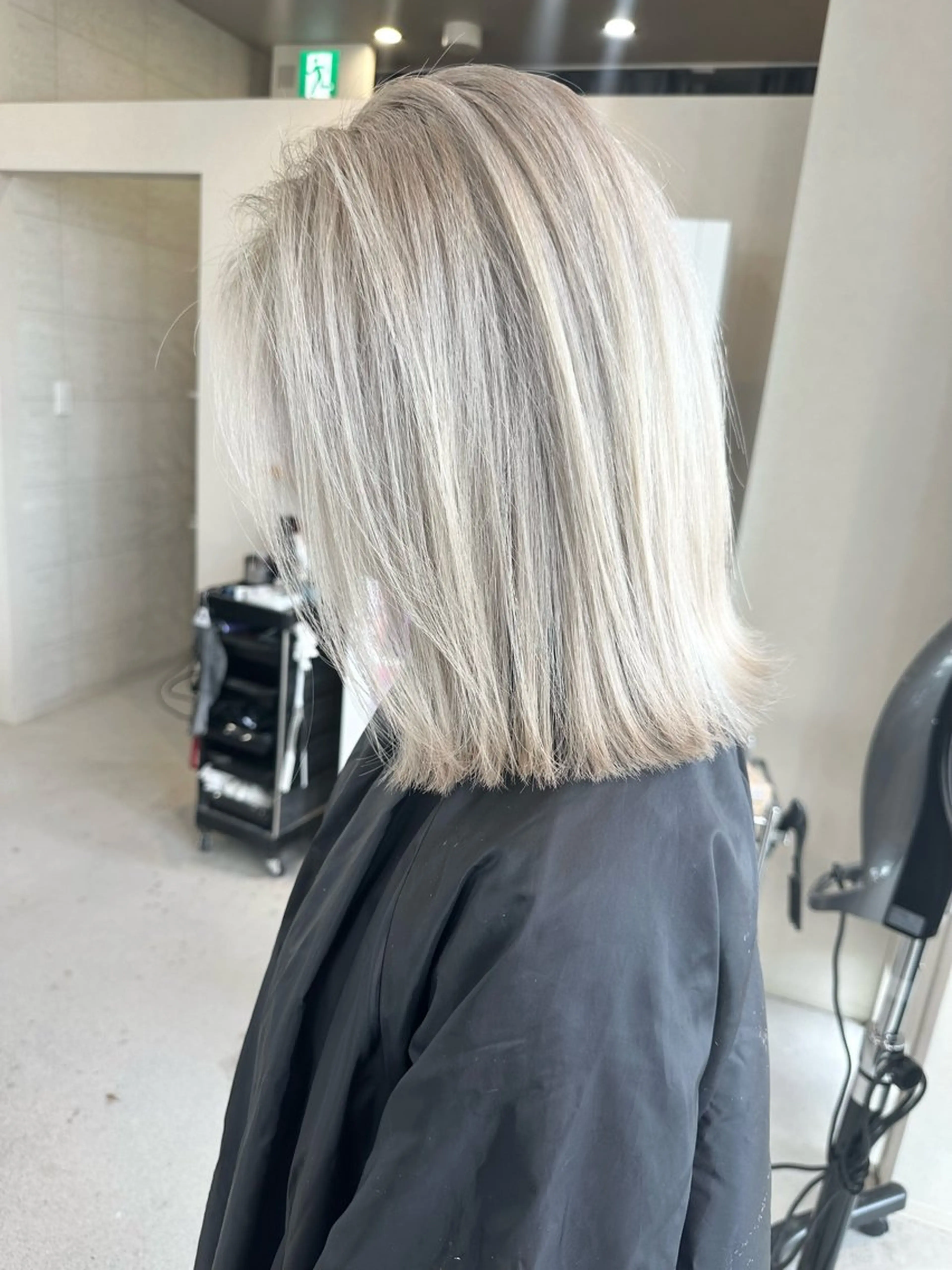 ミディアム ヘアカラー トリートメント 井上 一平のヘアスタイル