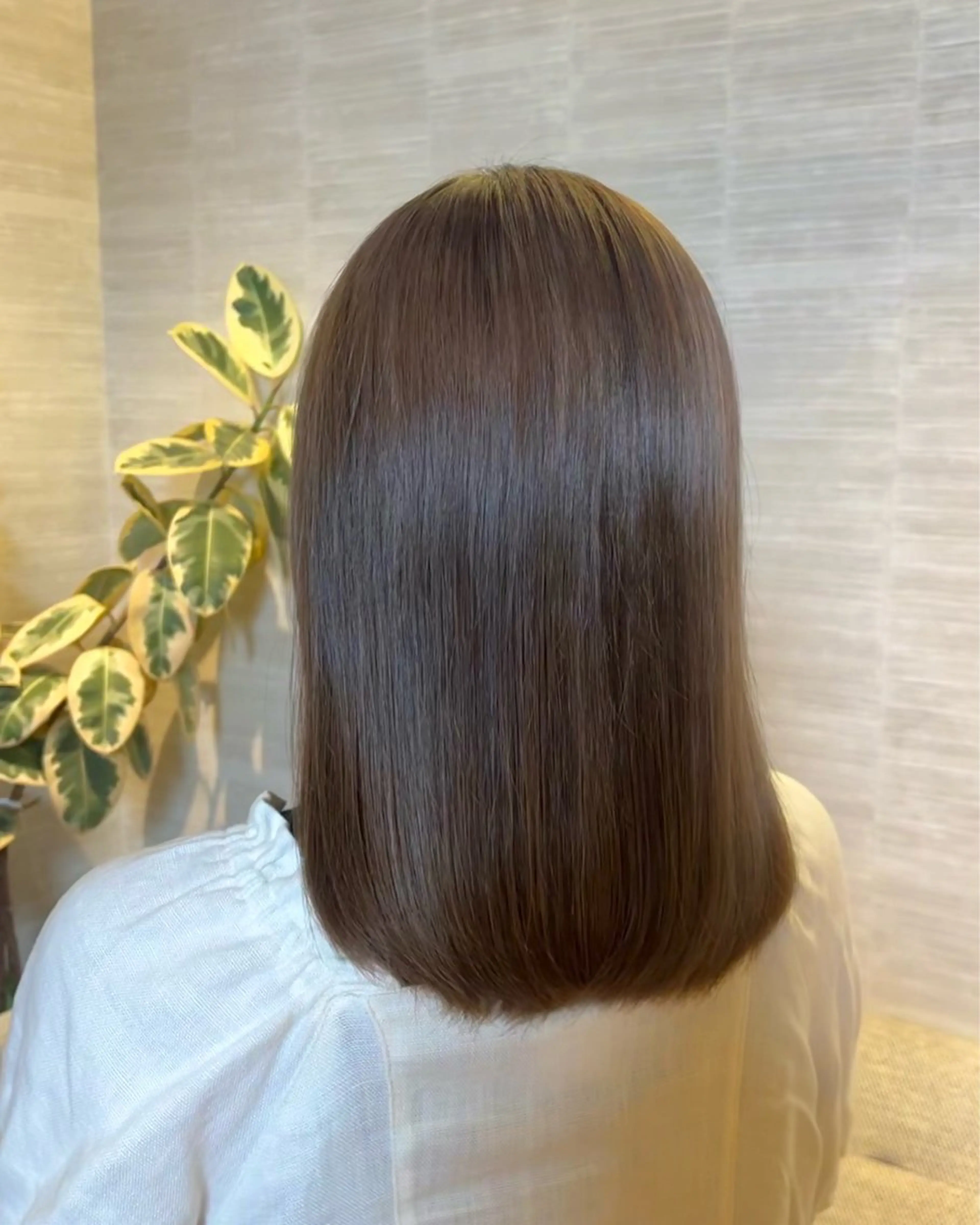 ミディアム カラー アッシュ ベージュカラー Hair...DiA YUNAのヘアスタイル