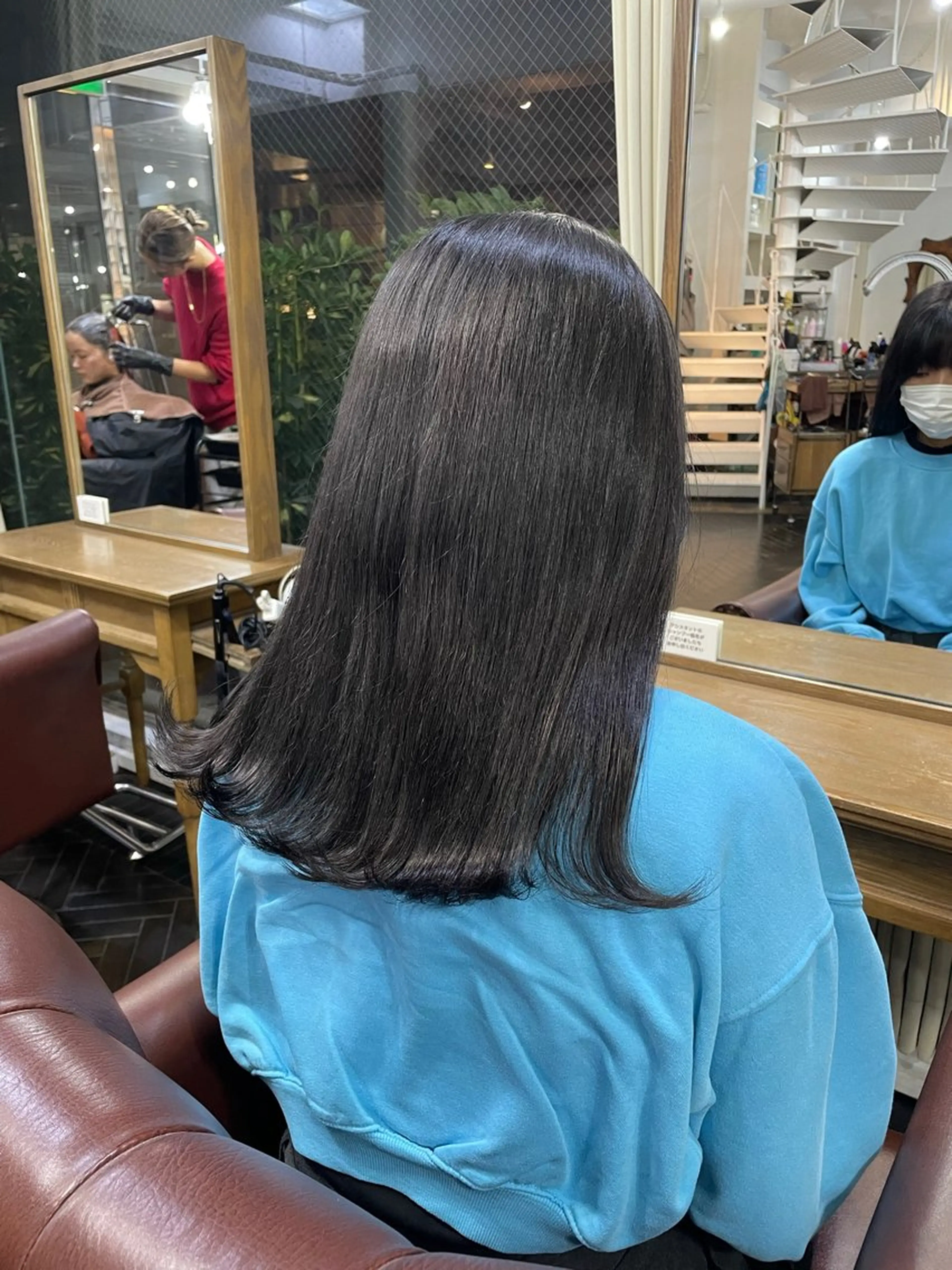 ミディアム カラー ダークグレー ダークグレージュ グレージュ トリートメント 👑派手髪/カット 👑ANRYのヘアスタイル