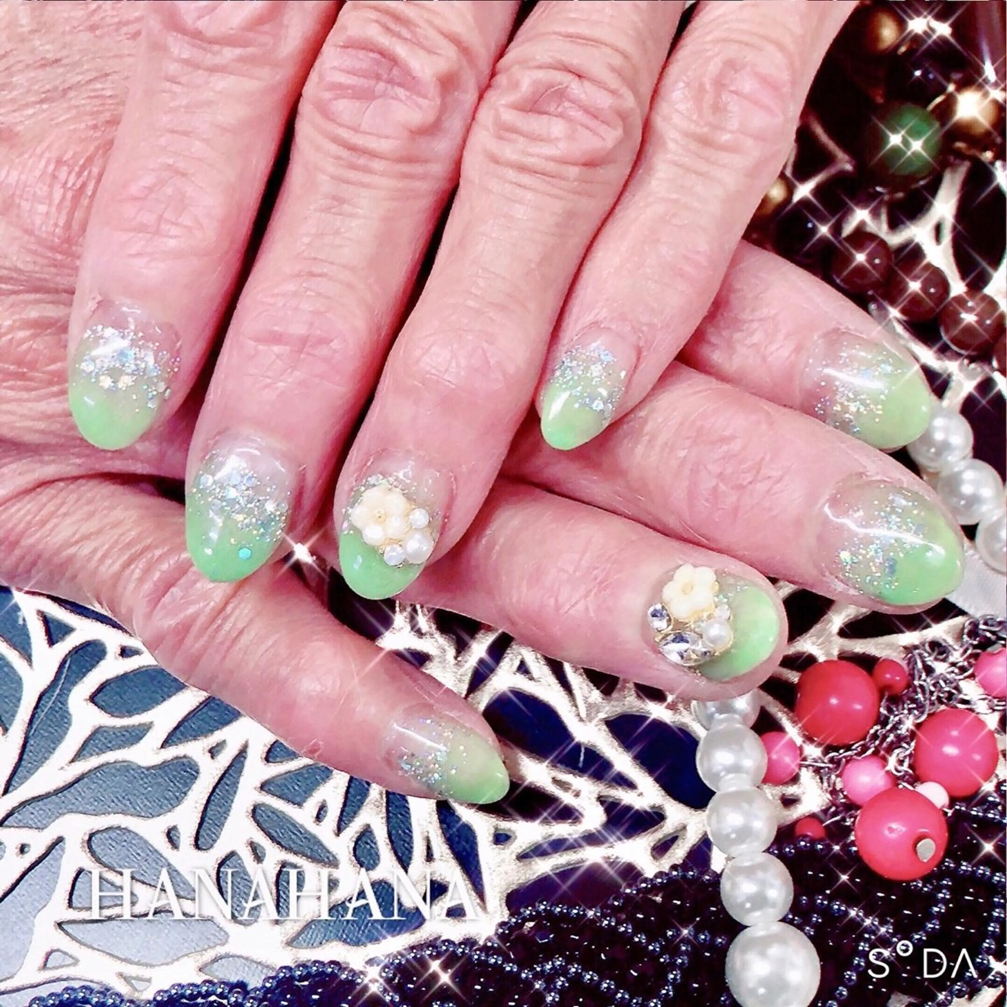 ネイル ジェルネイル HANAHANAのネイルデザイン