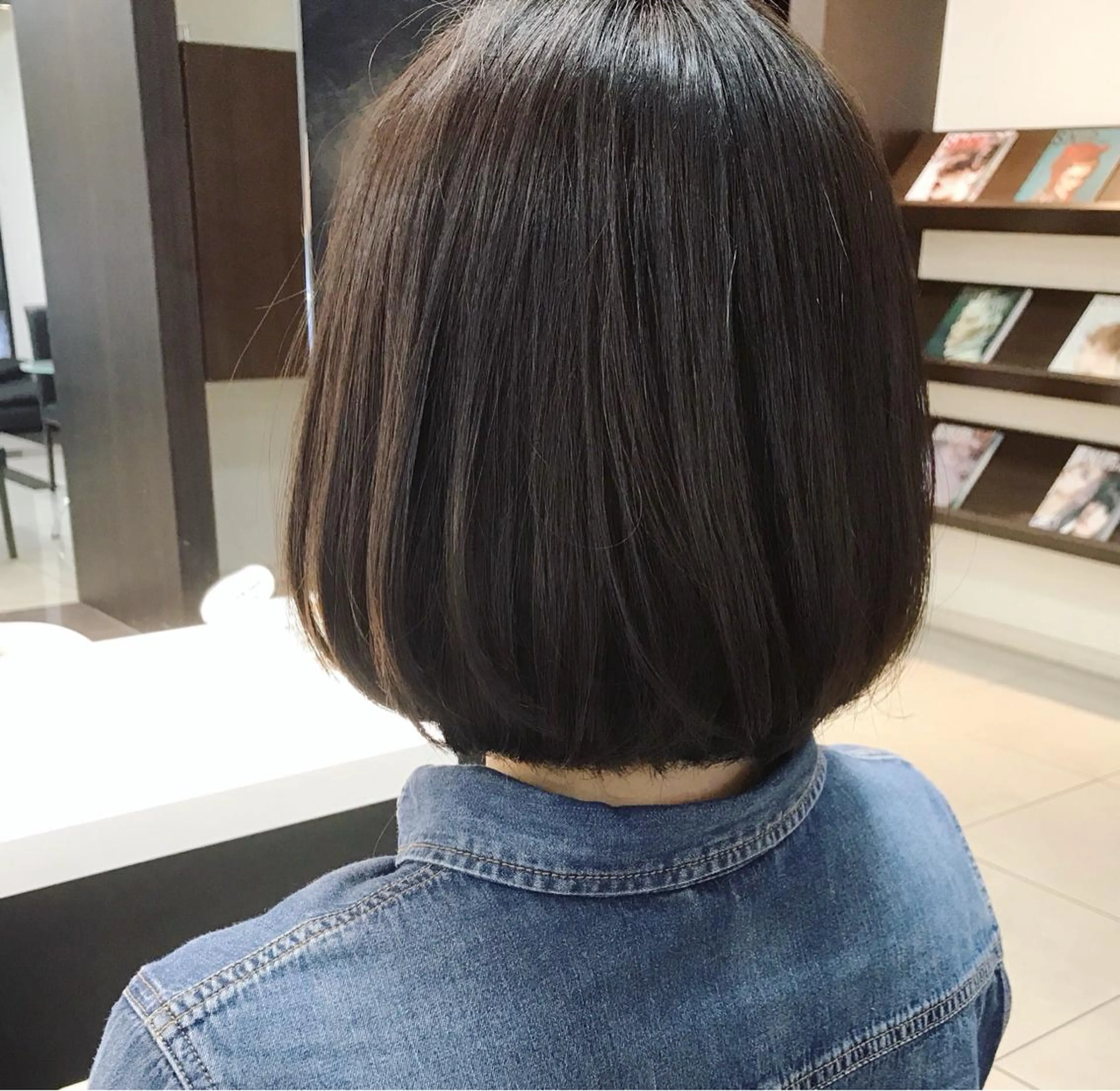 ミディアム カラー ハイライトカラー ボブ 外国人風カラー ハイライト 二宮 早智子のヘアスタイル