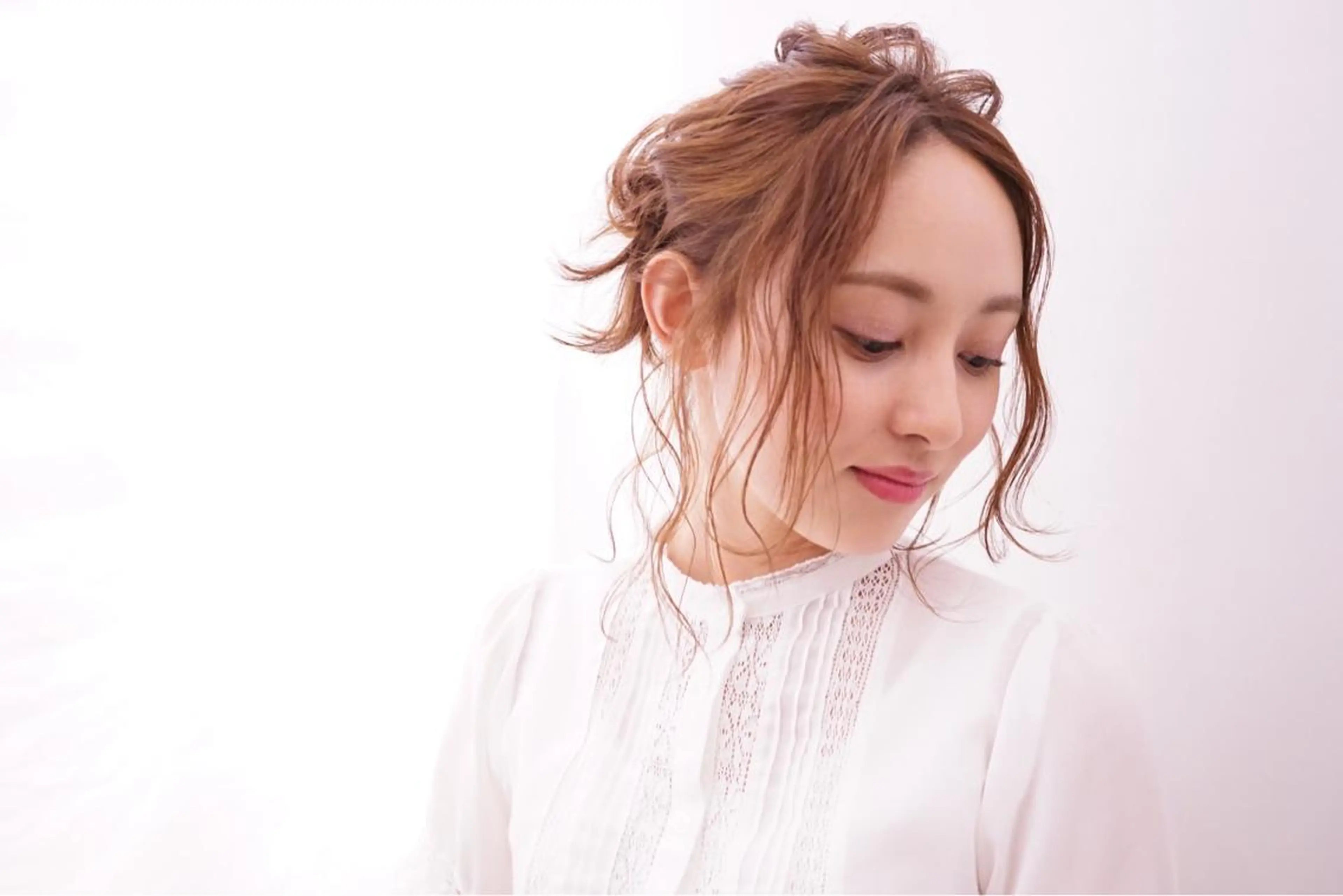 セミロング カラー パーマ ヘアアレンジ カット ヘアカラー パーマ 可愛いを作る神 ナオヒロのヘアスタイル